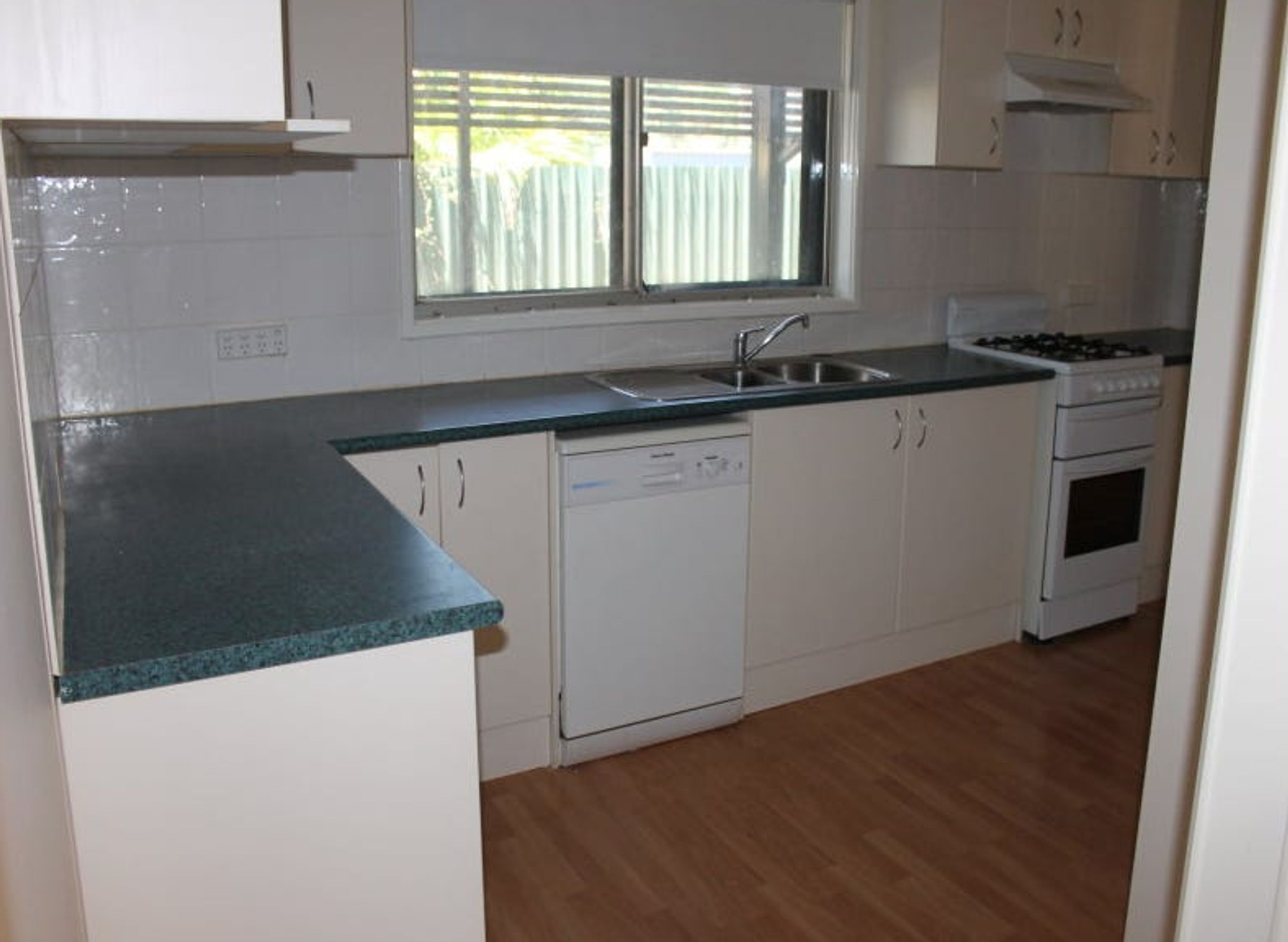 14 Logue Court, South Hedland, South Hedland - Thumbnail 4