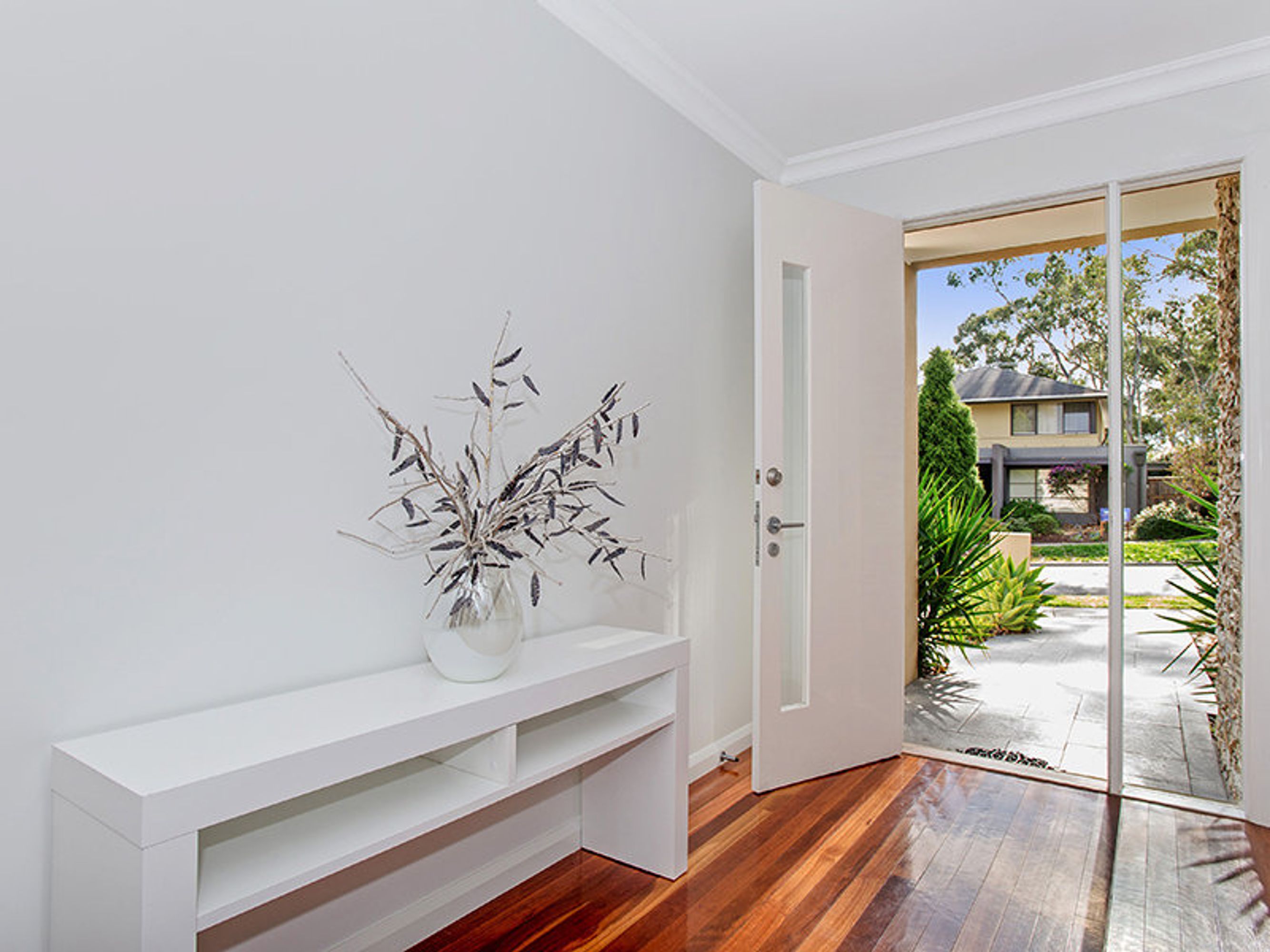 96 Ernest Jones Drive, Macleod - Thumbnail 5