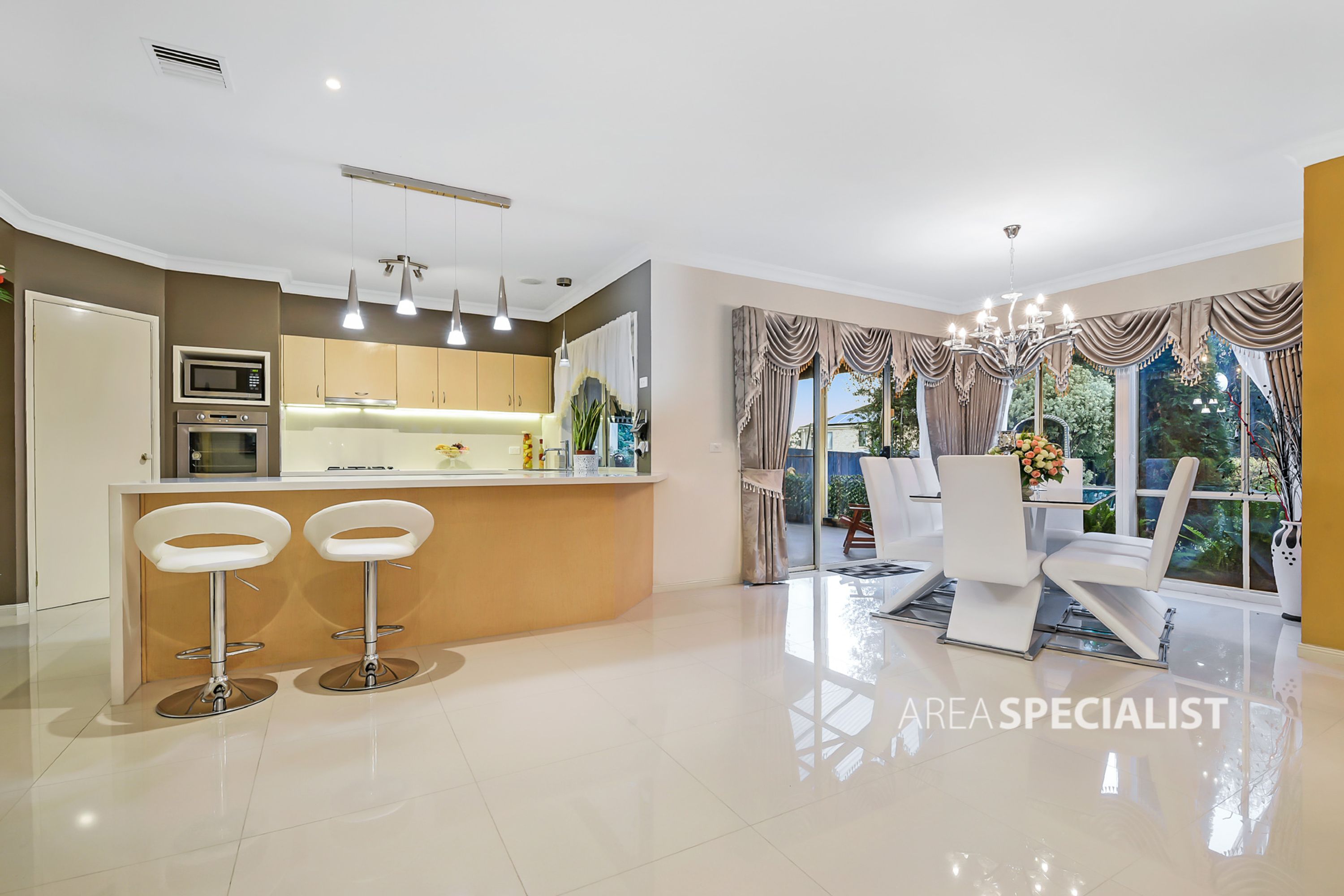 42 Caversham Terrace, Lynbrook, Lynbrook - Thumbnail 8