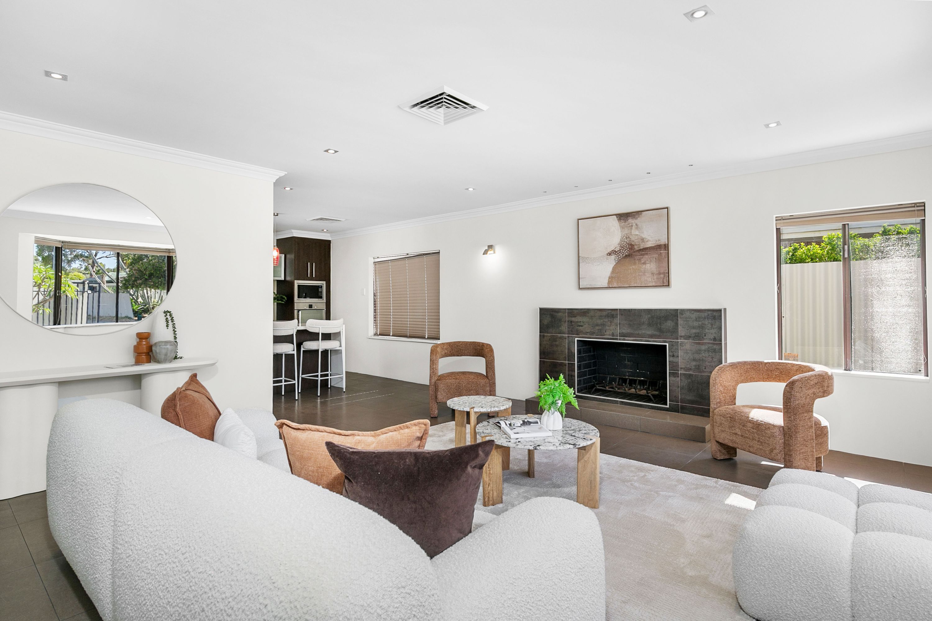 6 Ibis Street