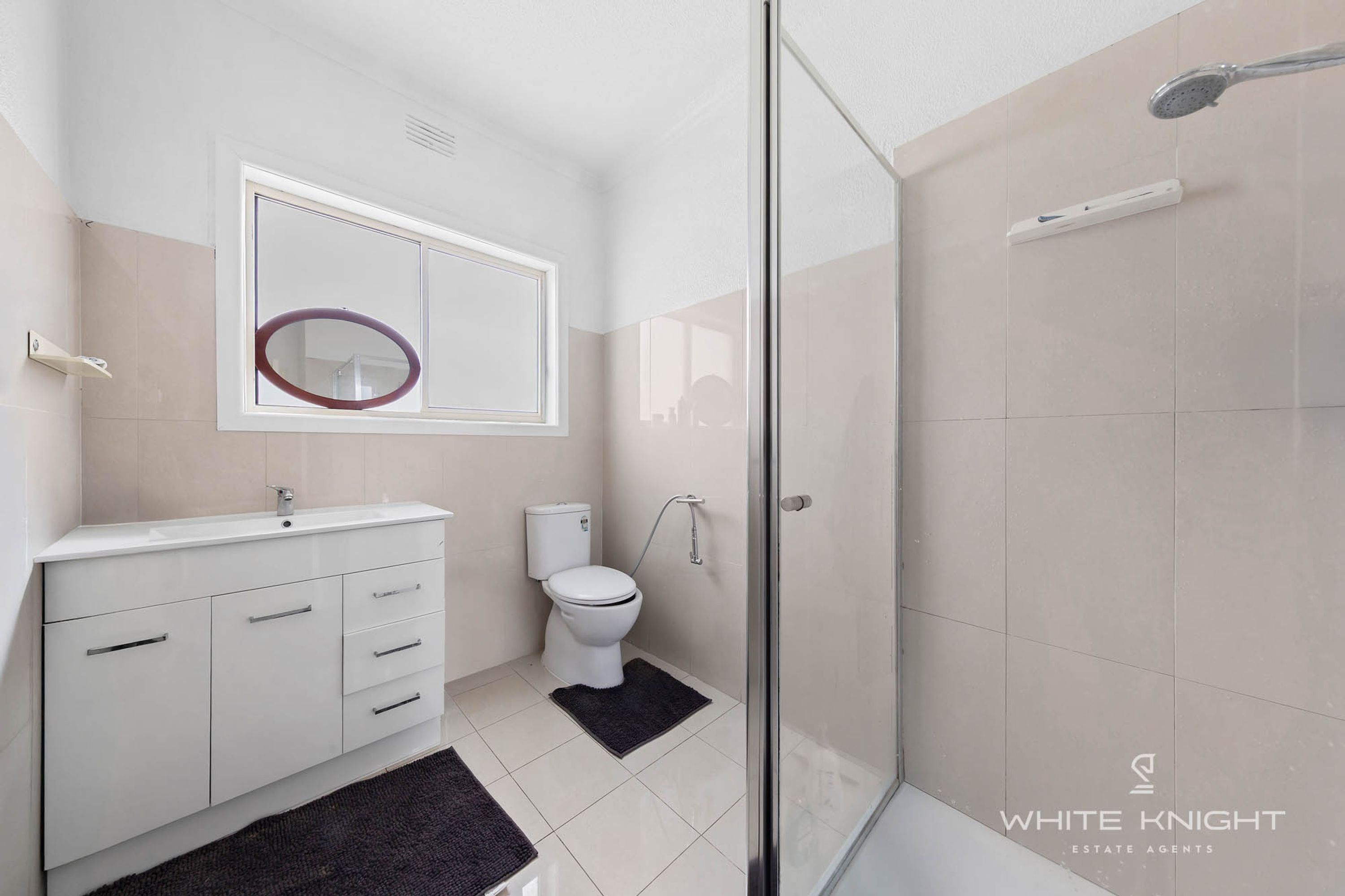 1/5 Butler Street, St Albans, VIC 3021, St Albans - Thumbnail 3