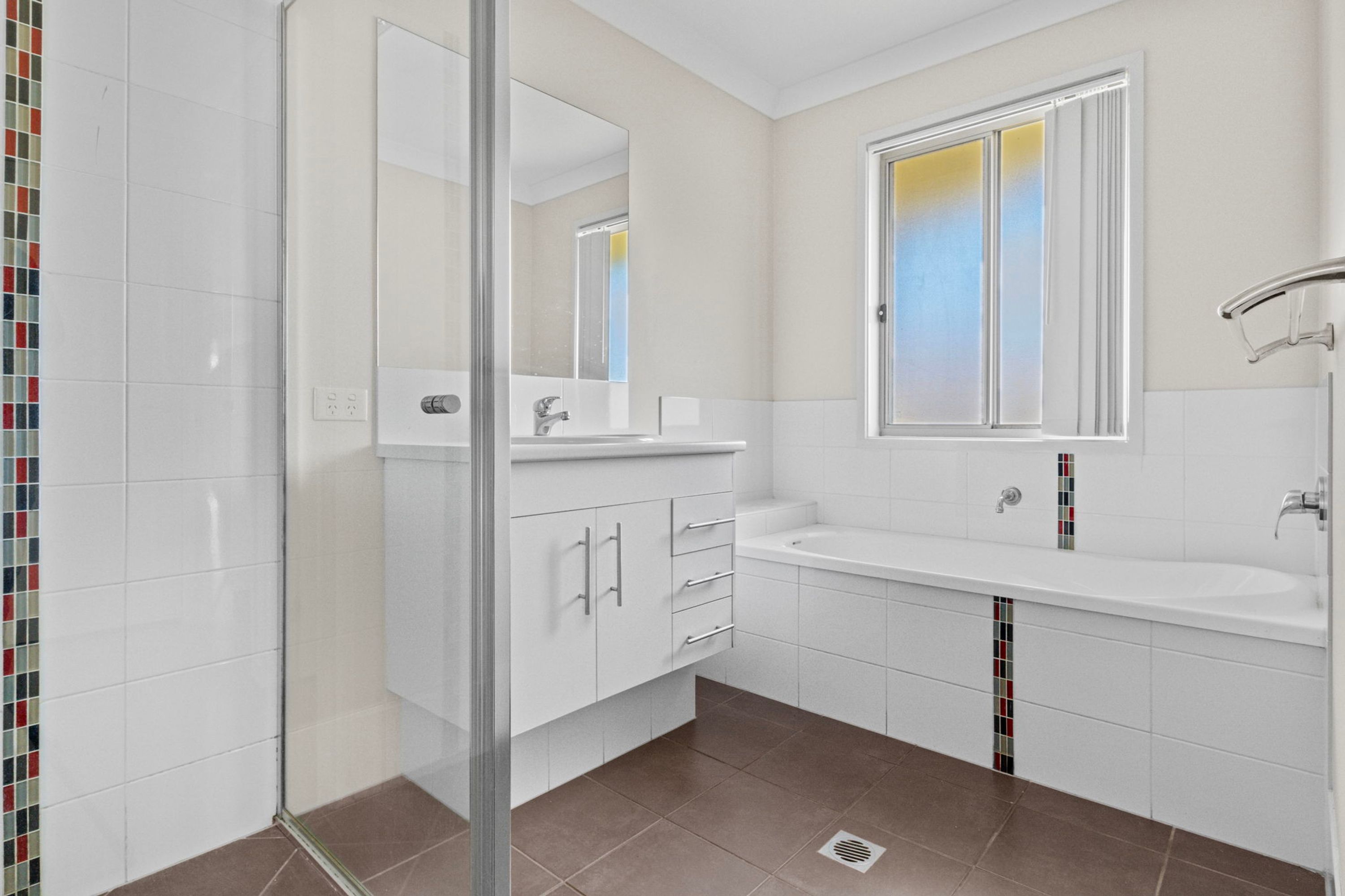 82 Diamantina Boulevard, Brassall - Thumbnail 8