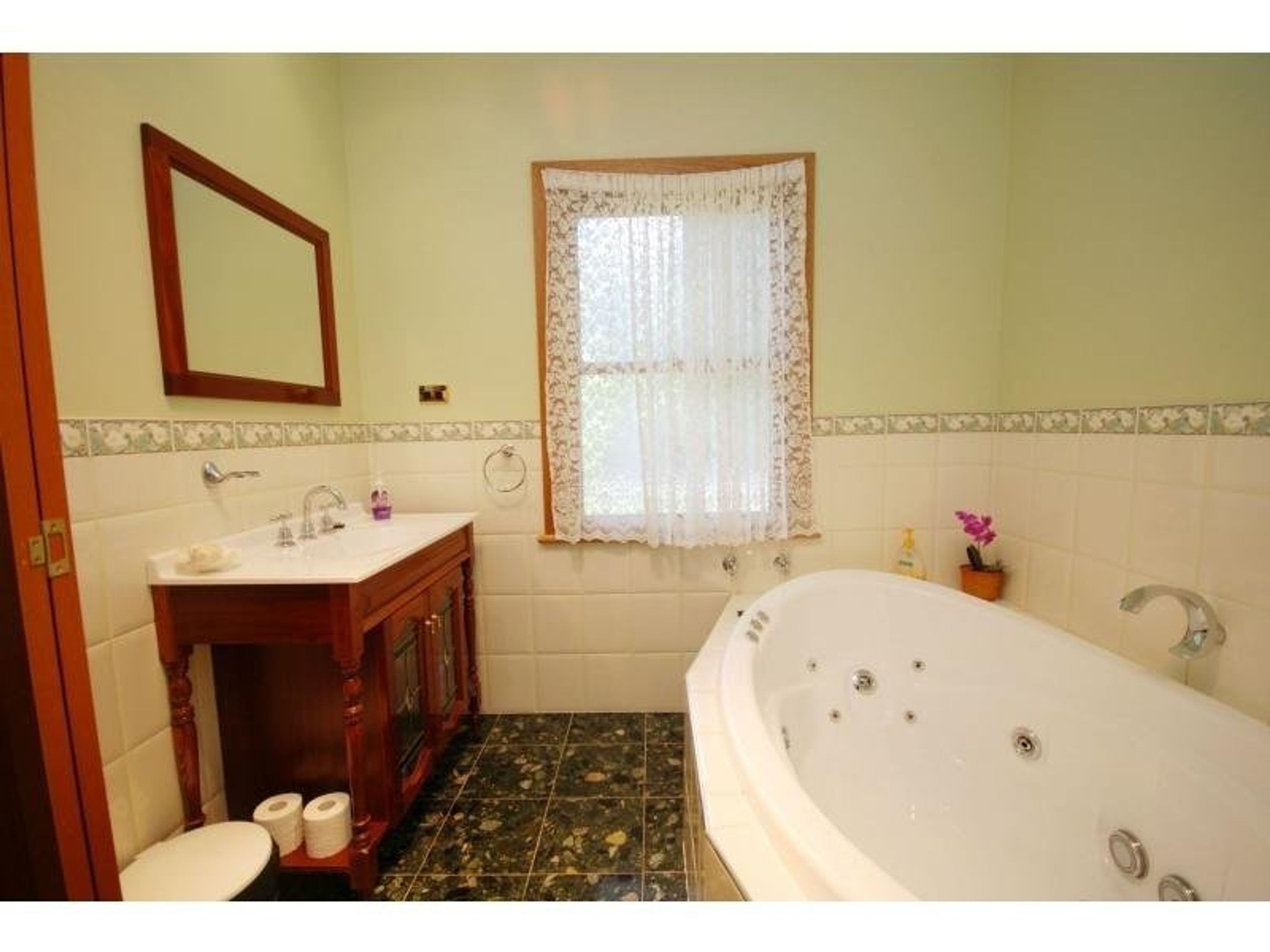 1 Blaxland Avenue, Leura - Thumbnail 5