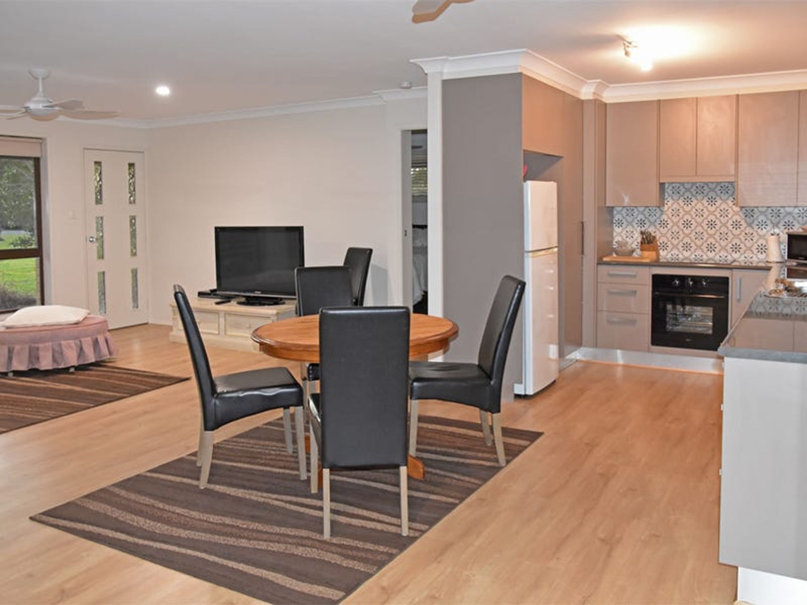 62 Exmouth Street, Lawrence - Thumbnail 3