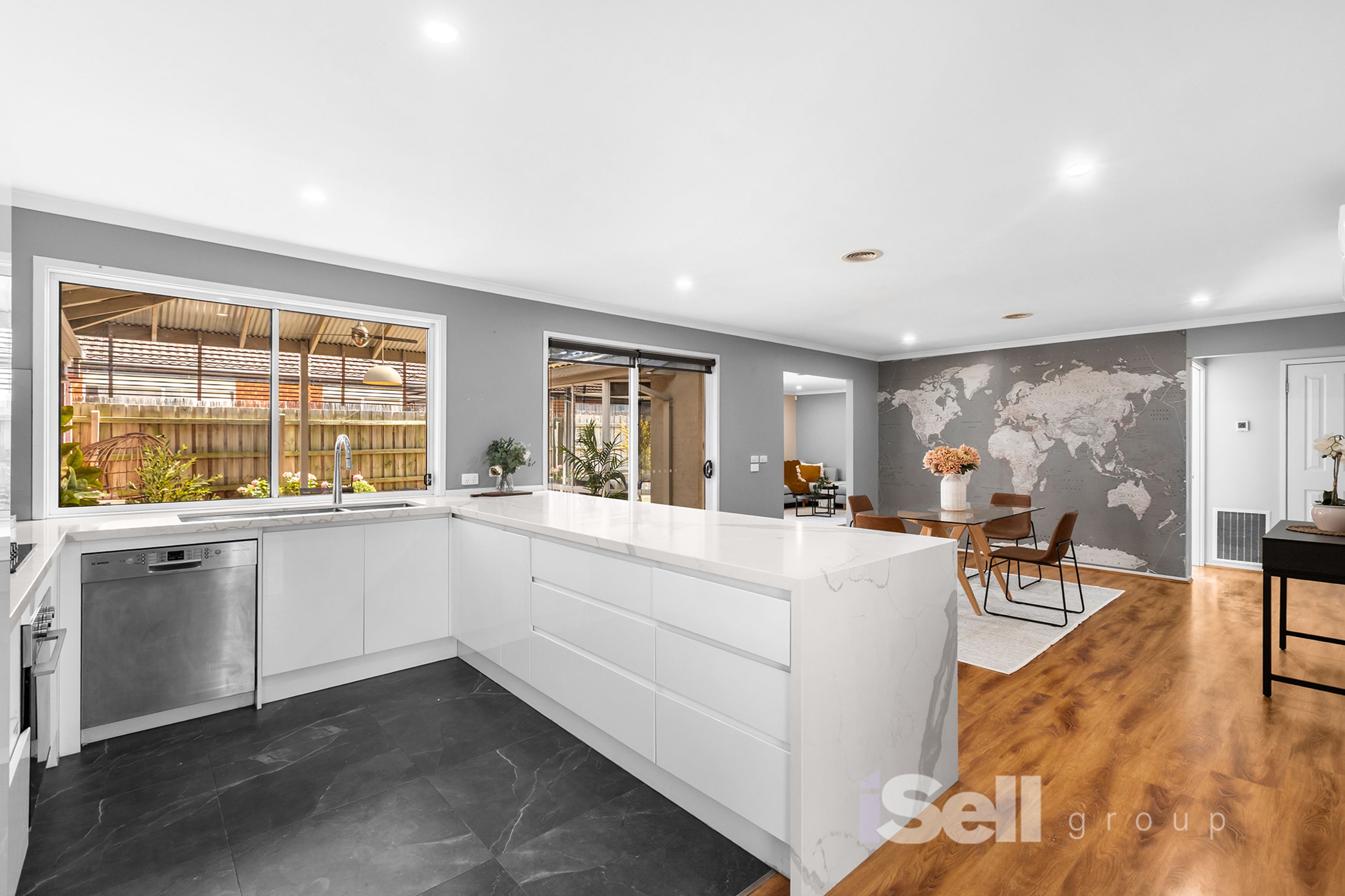 24 Darcy Niland Crescent, Lynbrook - Thumbnail 7