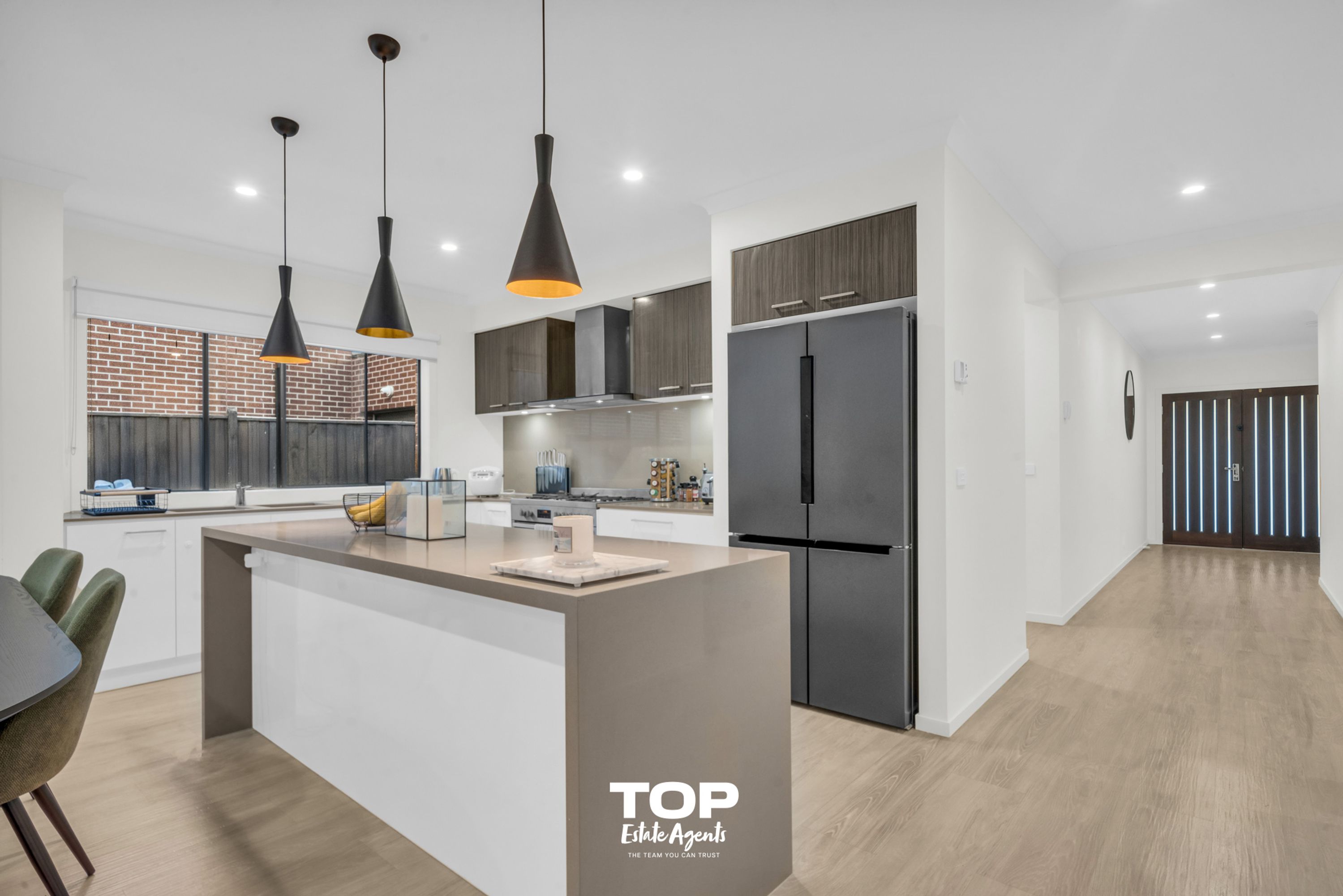 26 Langshan Road, Clyde North - Thumbnail 7