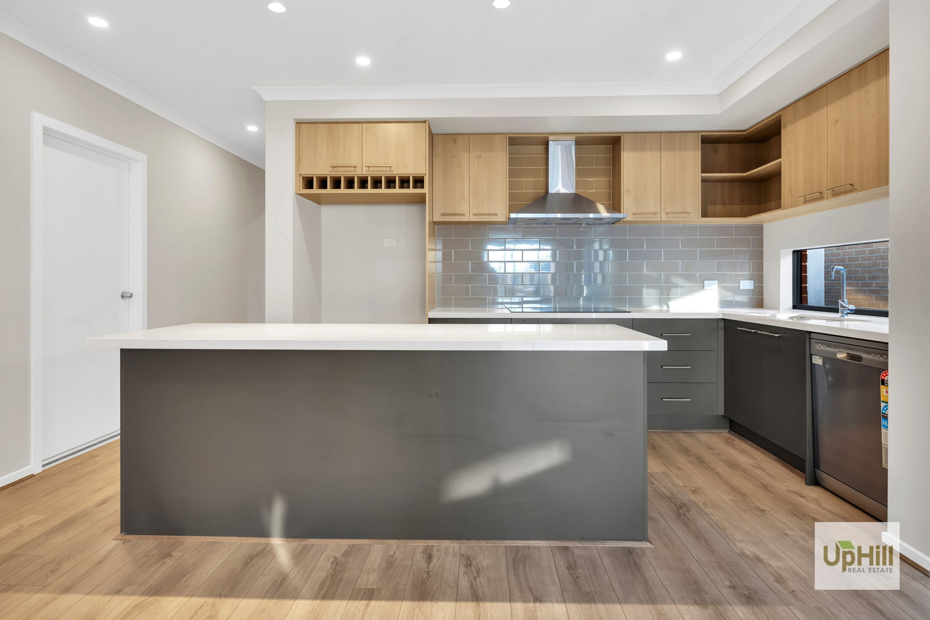 7 Comice Rd, Cranbourne East - Thumbnail 2