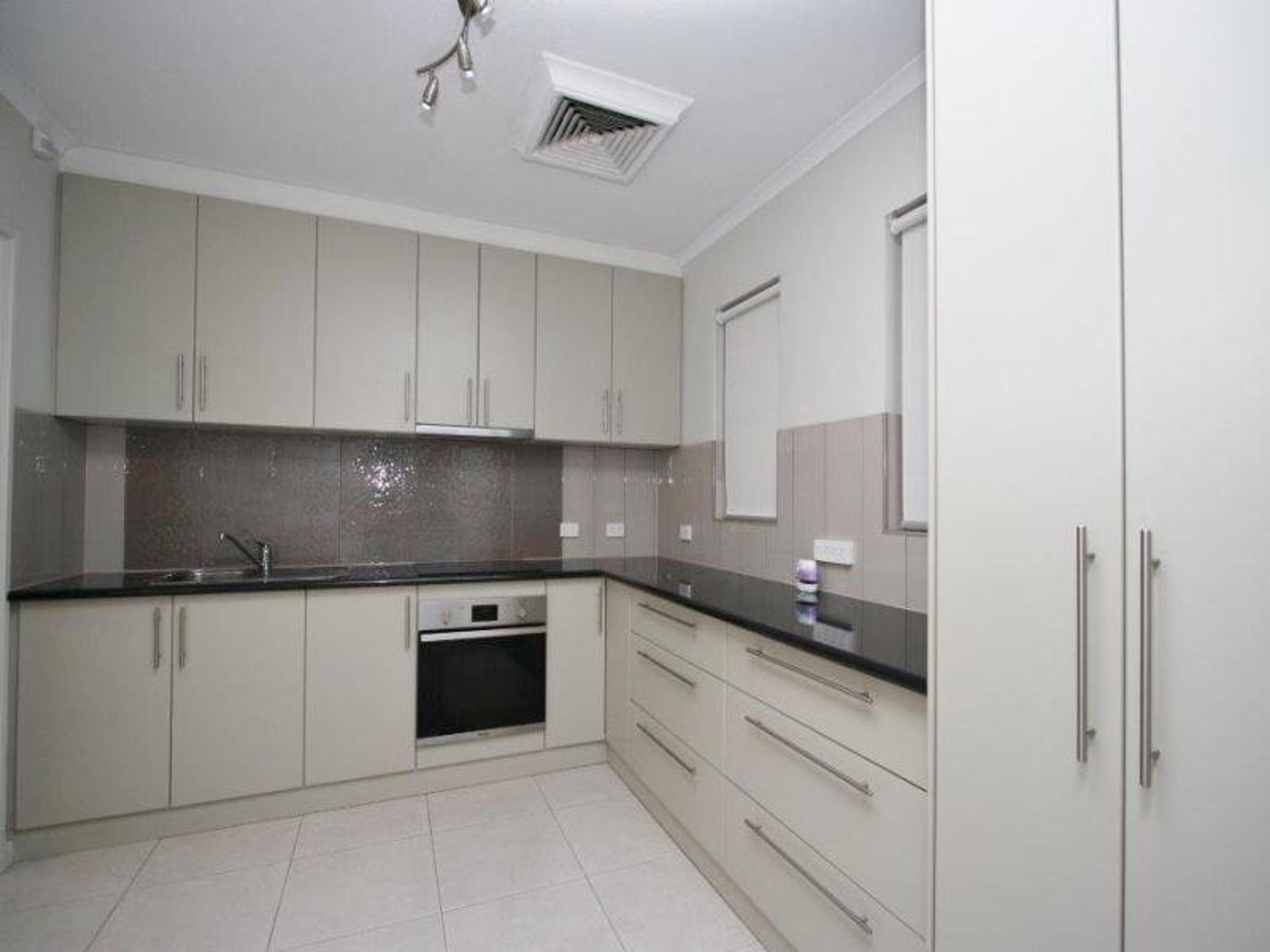12 Cadjibut Way, South Hedland, WA 6722, South Hedland - Thumbnail 5