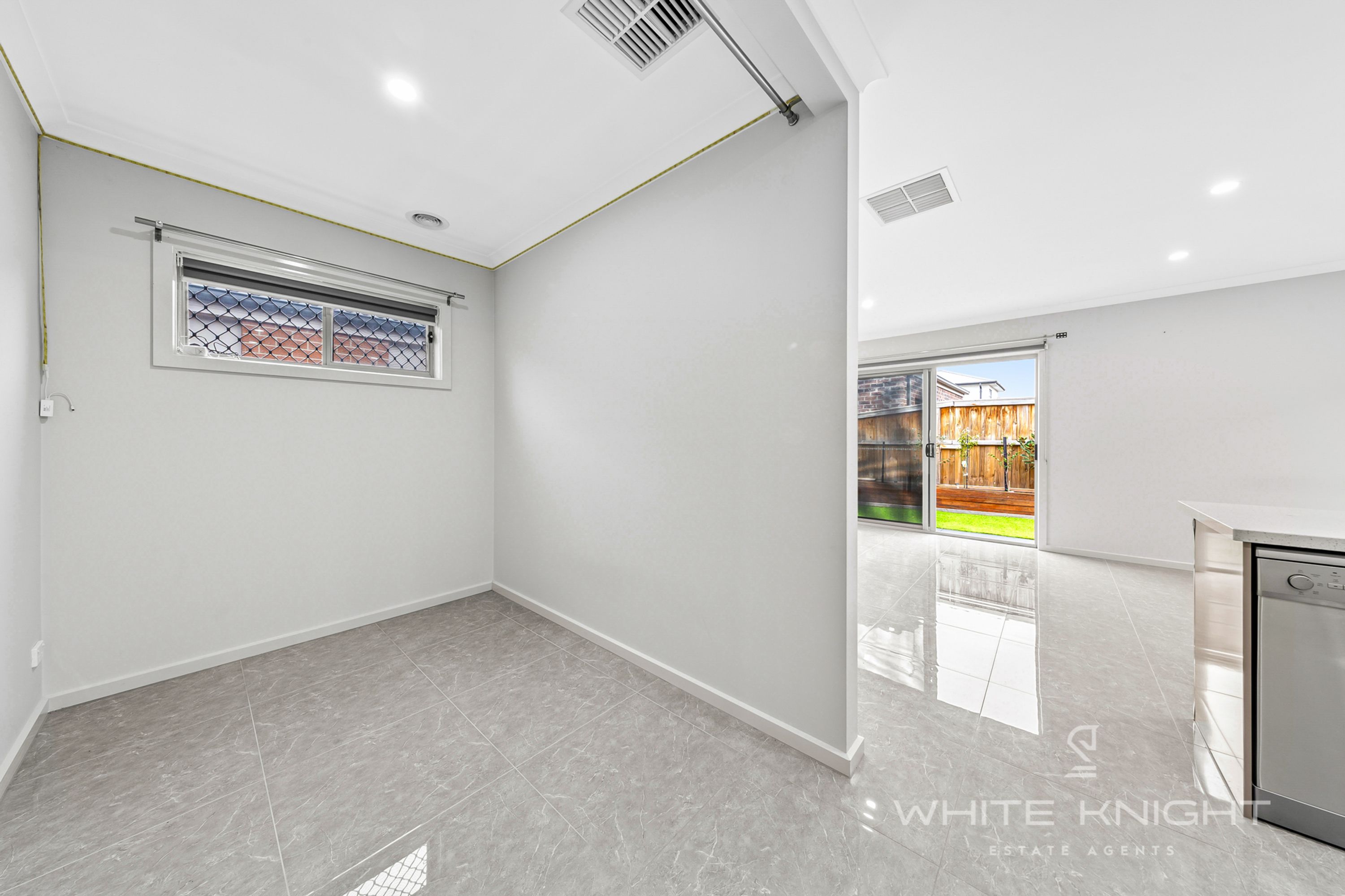6 Ewing Way, Deanside VIC 3336, Deanside - Thumbnail 5