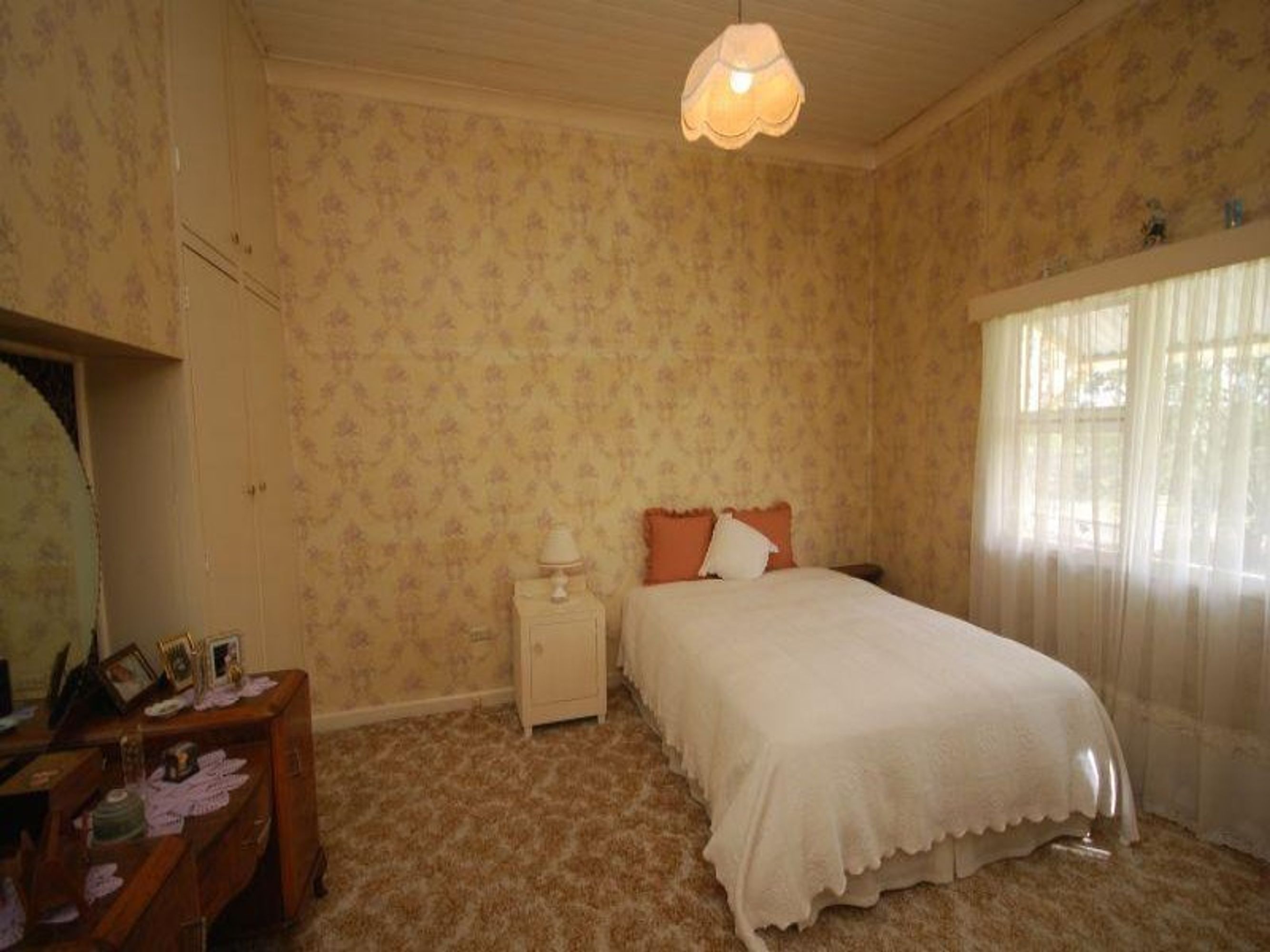 242 Bathurst Rd, Katoomba - Thumbnail 4