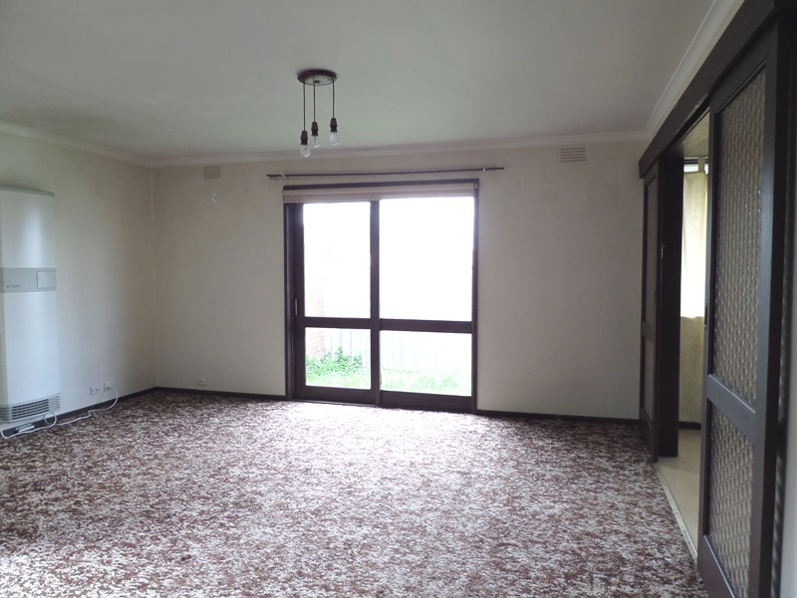 8/889 Heatherton Road, Springvale - Thumbnail 2