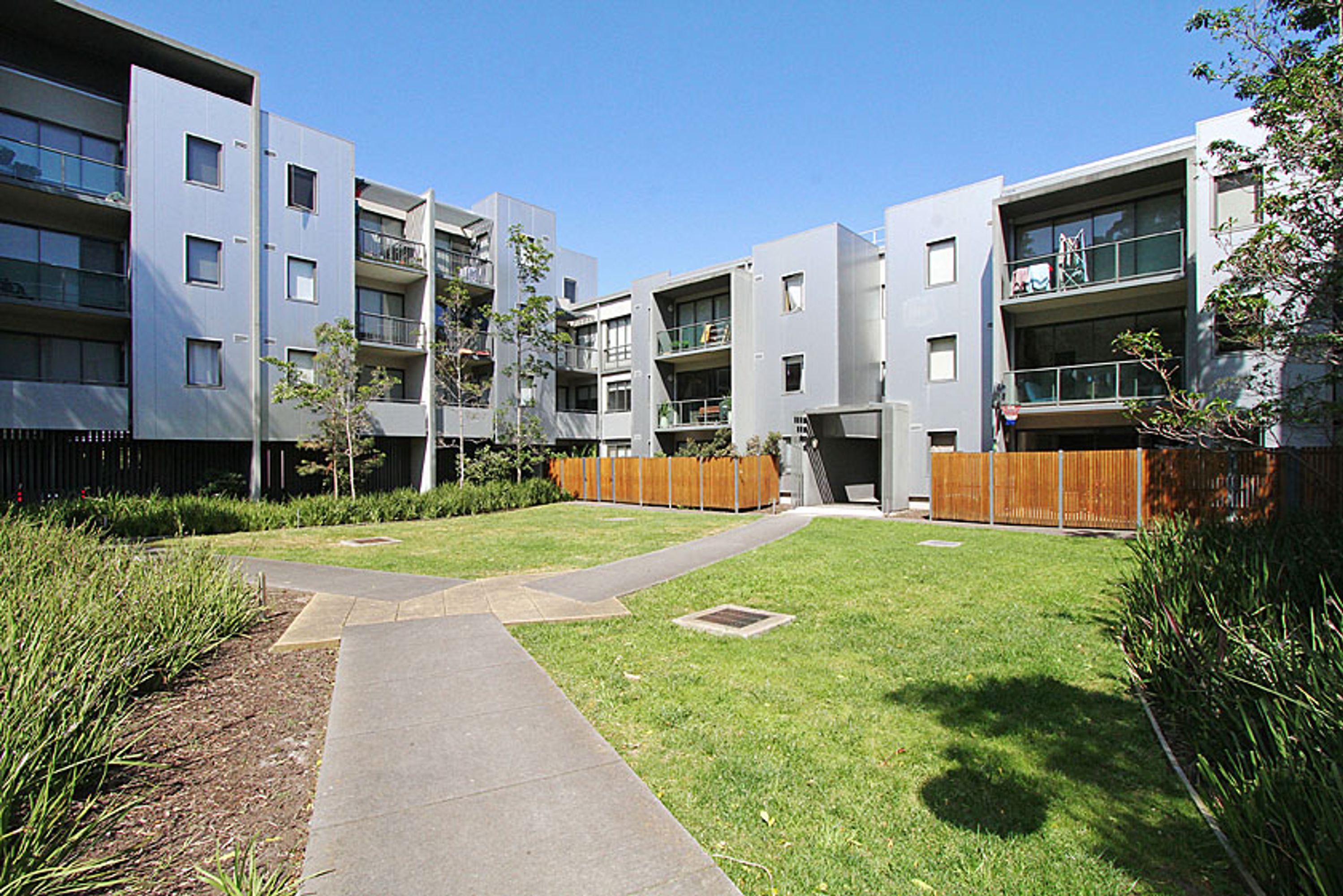 303/84 Altona Street, Kensington - Thumbnail 8