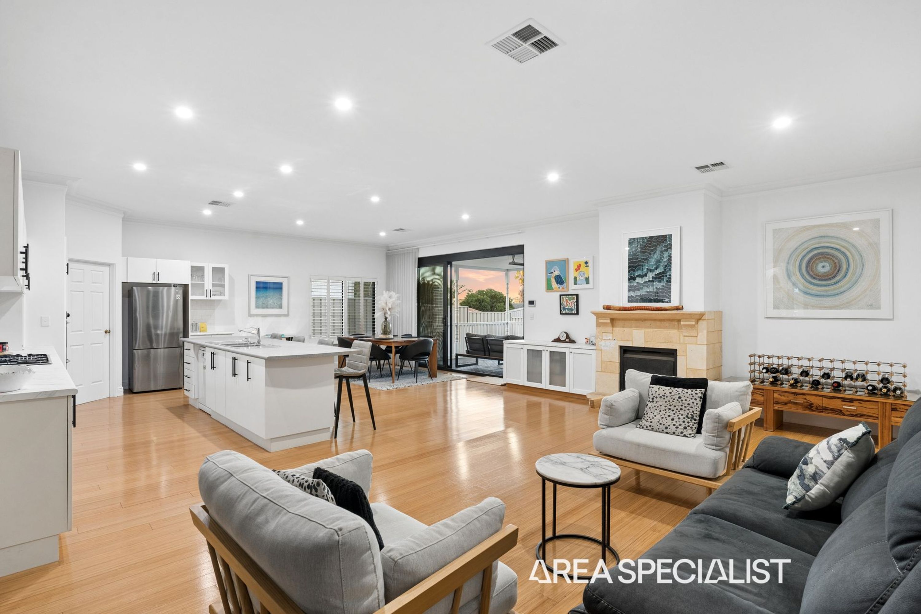 38 Nola Avenue, Scarborough, Scarborough - Image 1
