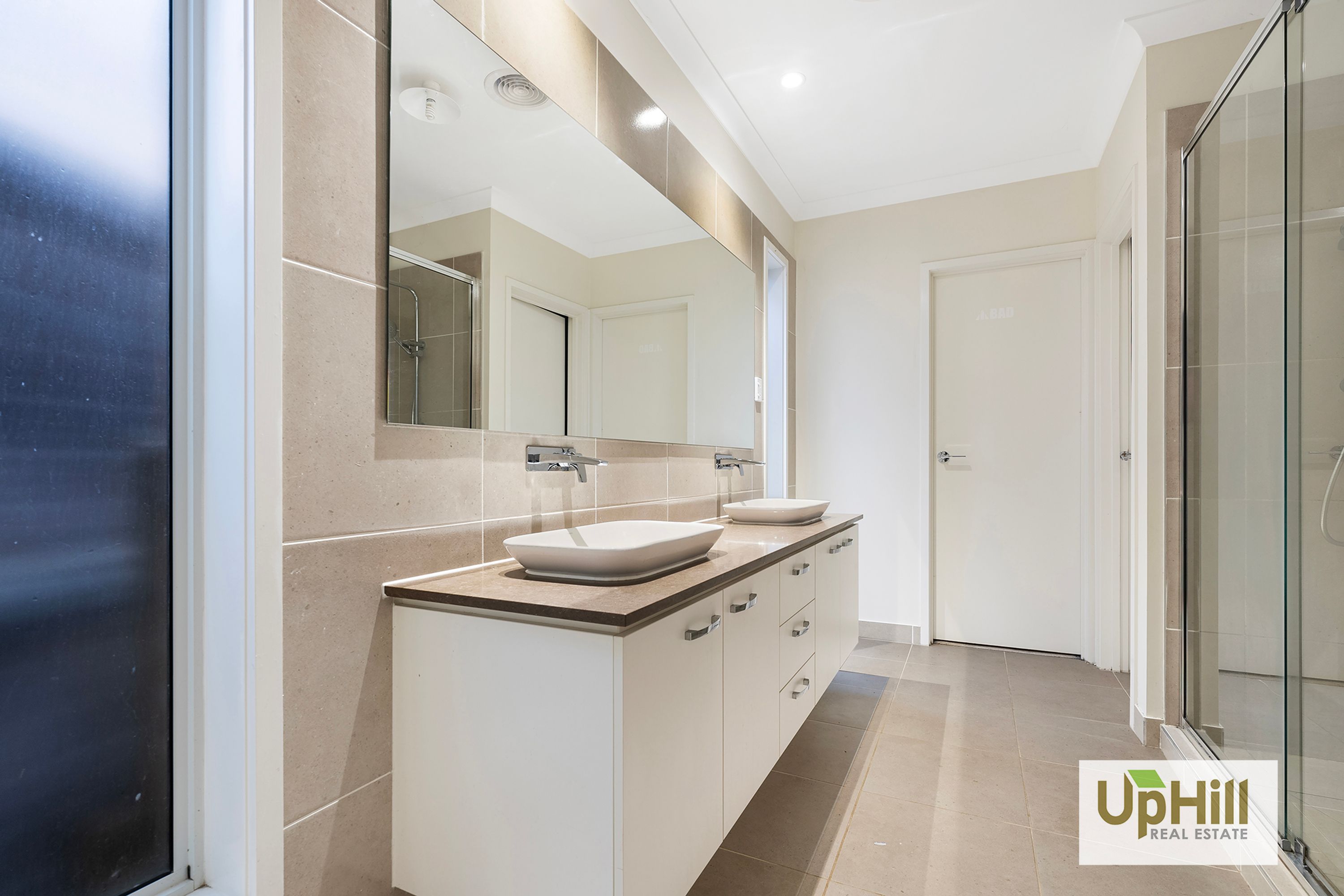 43 Bernardins Street, Clyde North - Thumbnail 4