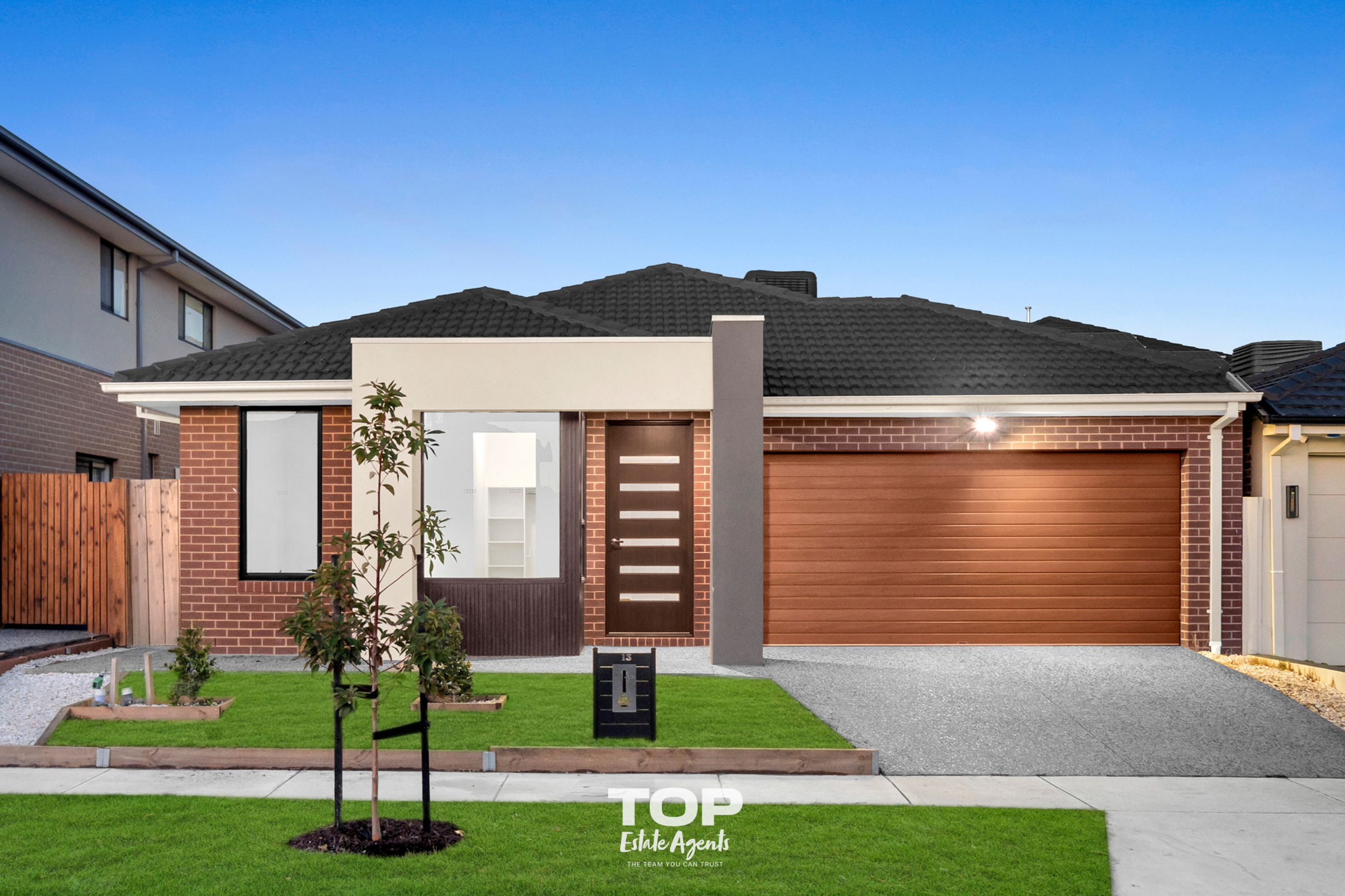 13 Respect Avenue, Clyde North - Image 1
