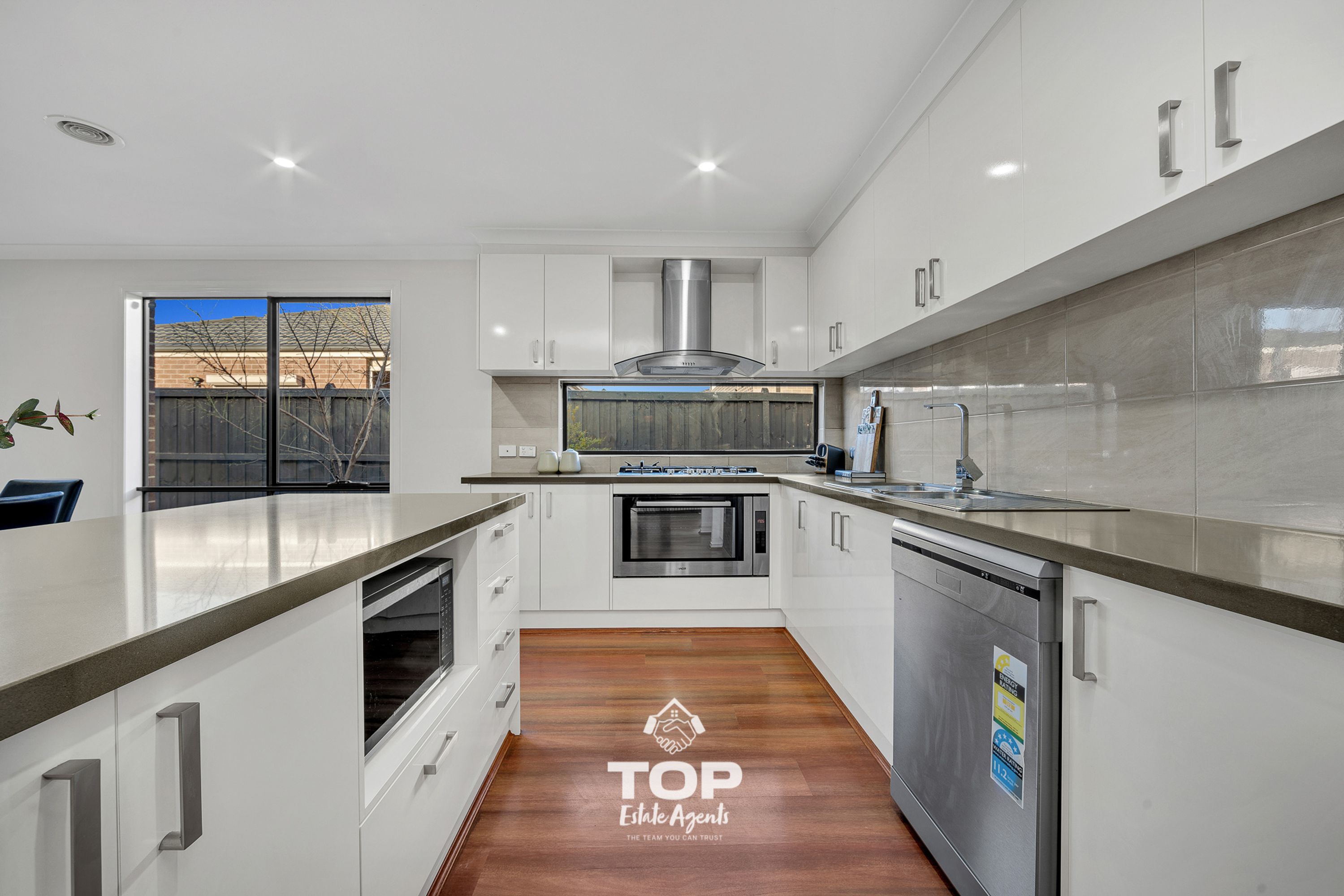 4 Lucknow Street, Cranbourne West - Thumbnail 5