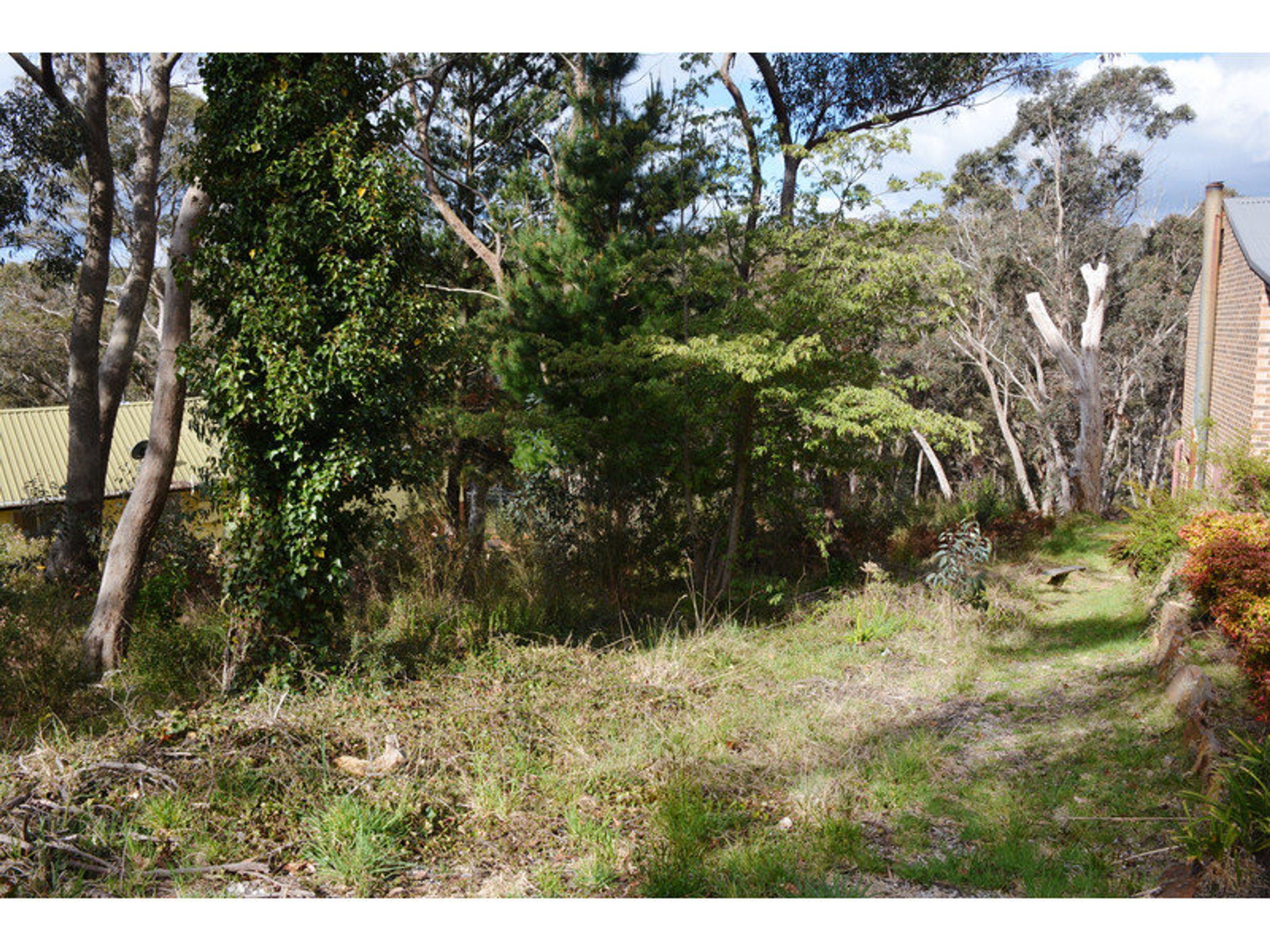 83 Seventh Avenue, Katoomba - Thumbnail 2
