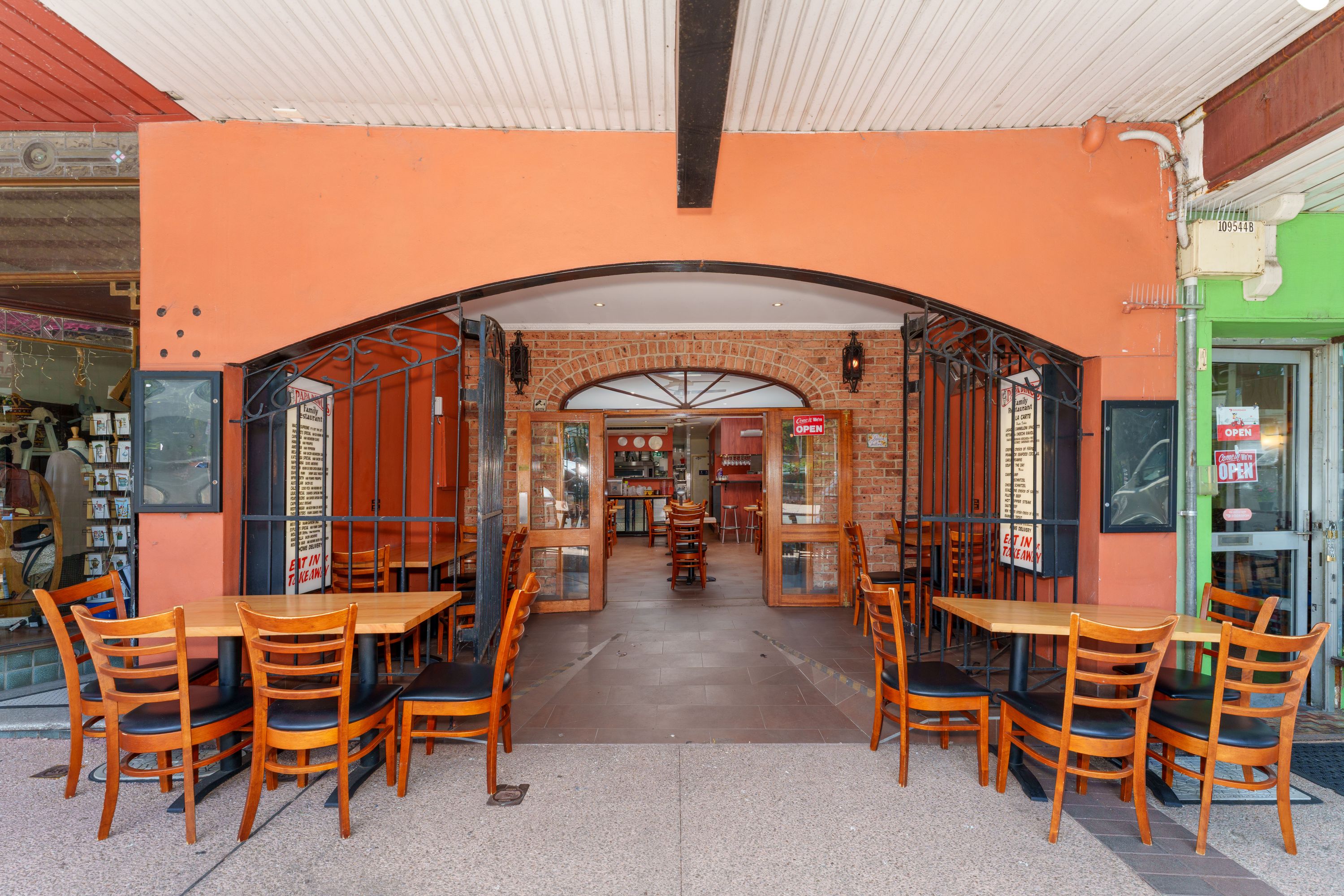 48 Katoomba Street, Katoomba - Thumbnail 2