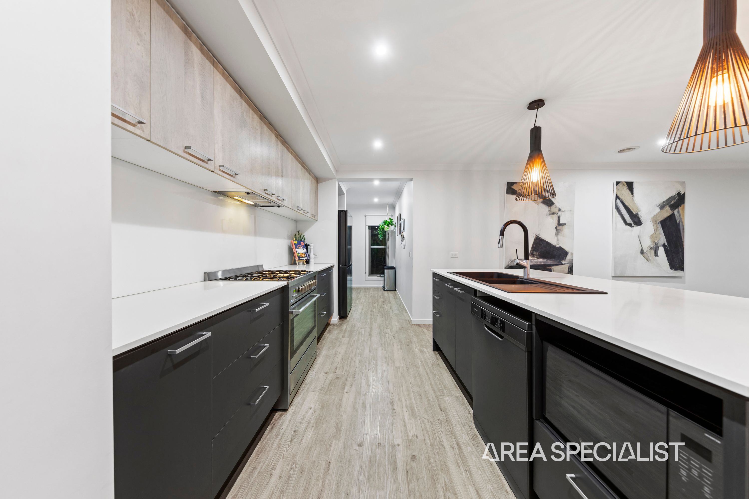 84 Gainsborough Avenue, Lang Lang, Lang Lang - Thumbnail 4
