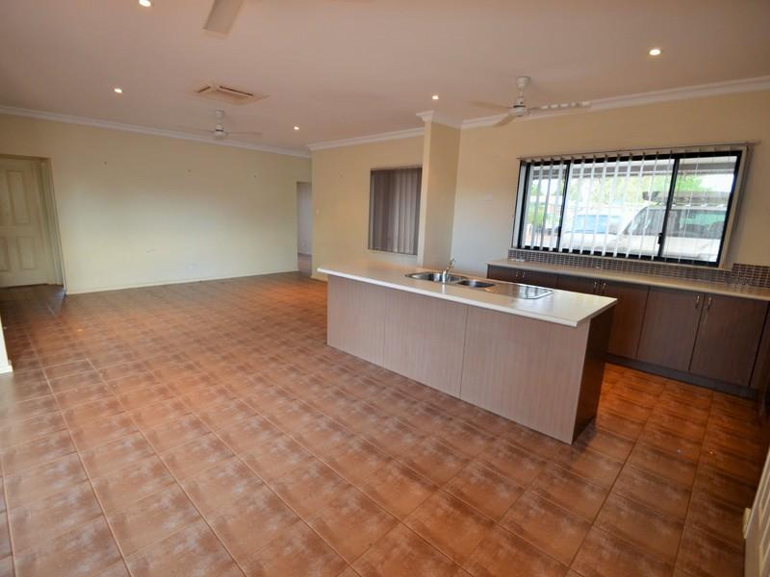 11 Acacia Way, South Hedland, WA 6722, South Hedland - Thumbnail 3