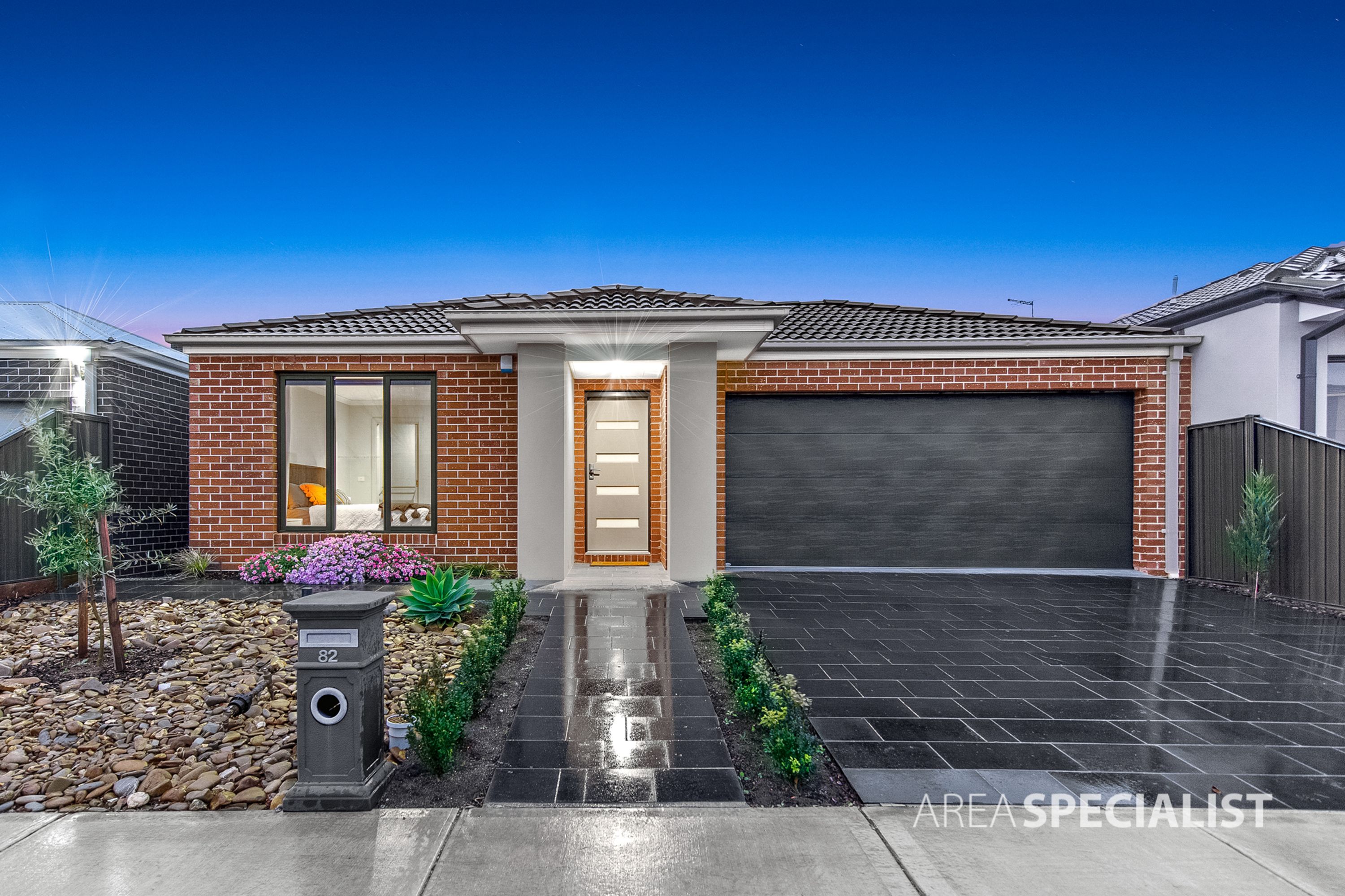 82 Hawking Crescent, Fraser Rise VIC 3336, Fraser Rise - Thumbnail 2