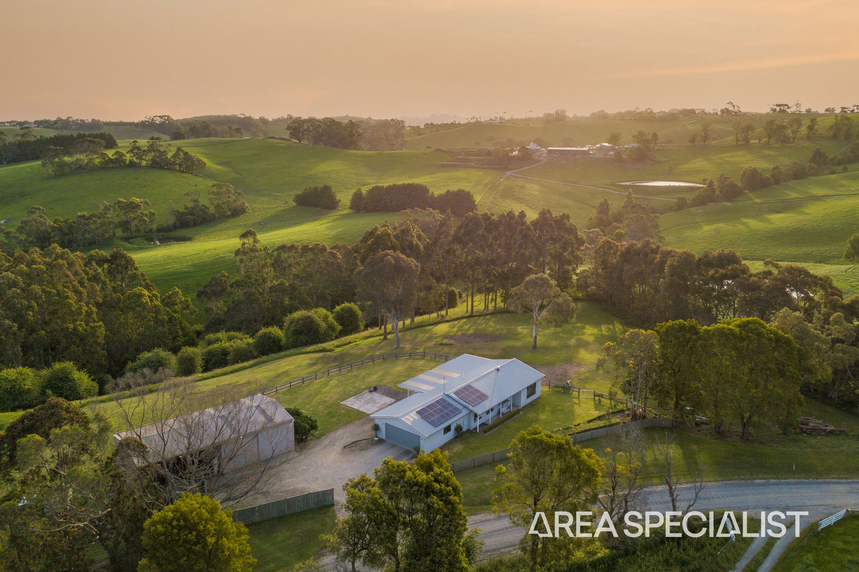 60 Fitzgeralds Road, Bena - Thumbnail 2