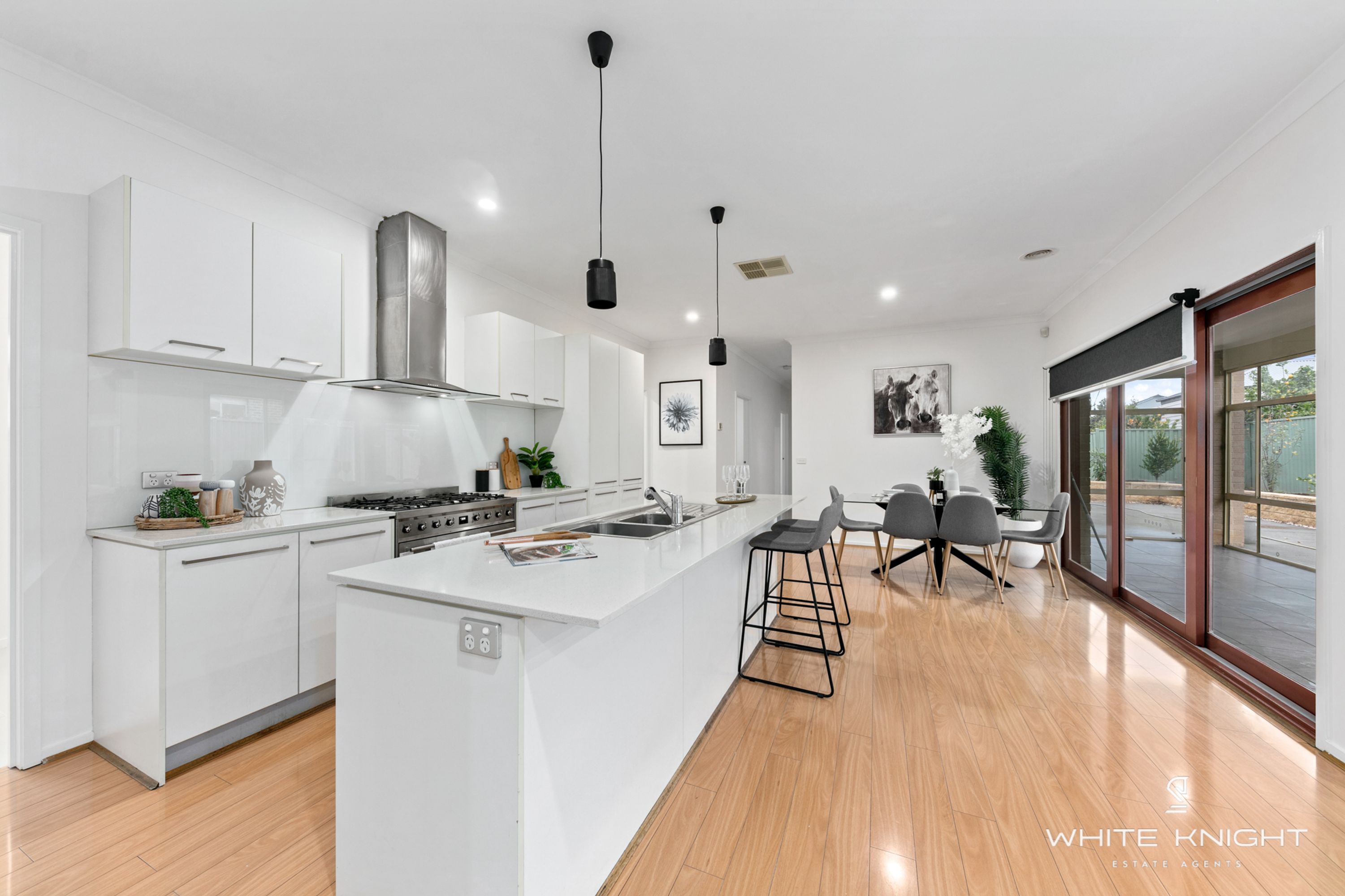 21 Goodenia Way, Caroline Springs VIC 3023, Caroline Springs - Thumbnail 3