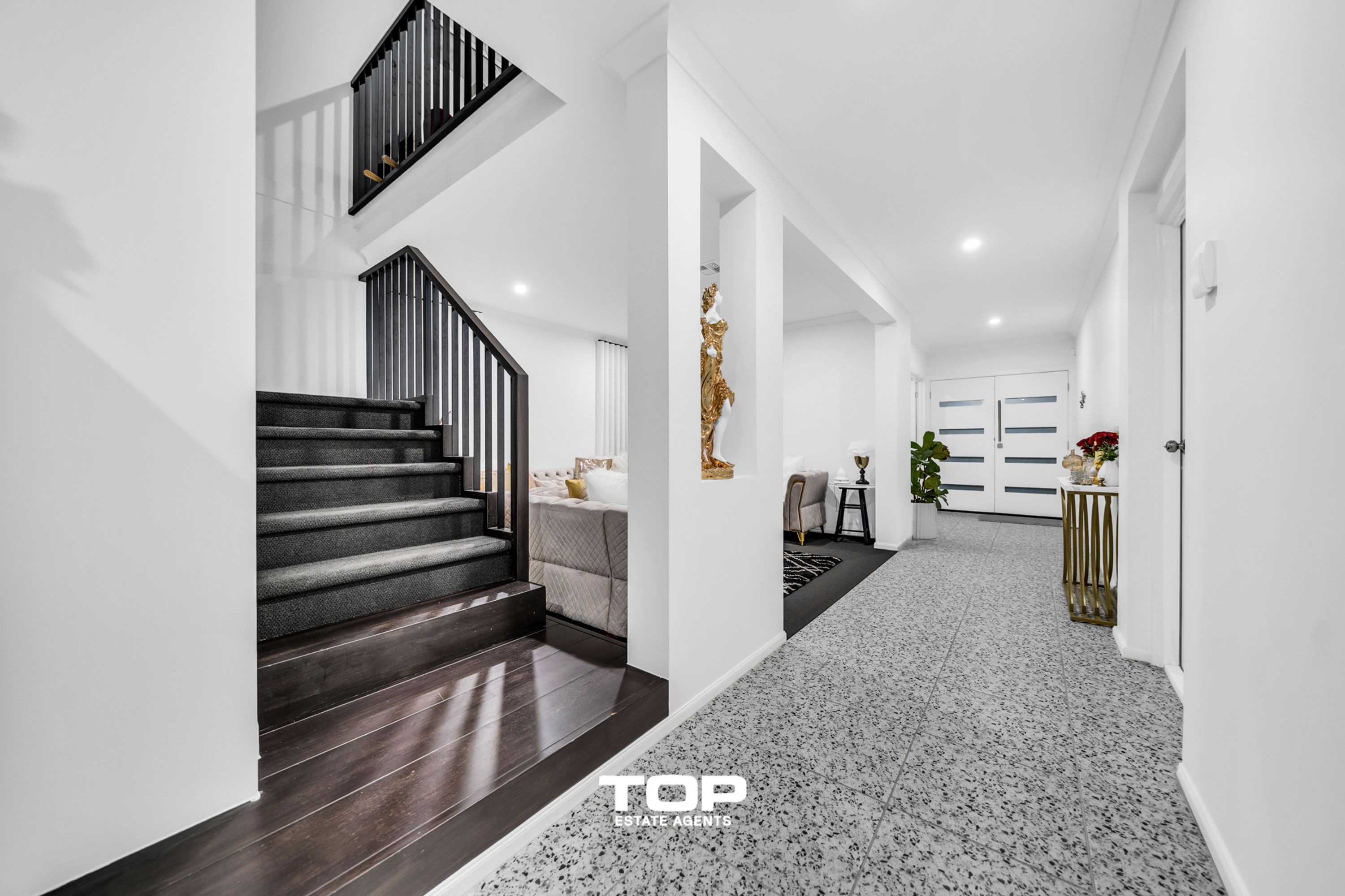 21 Muturu Street, Clyde North - Thumbnail 5