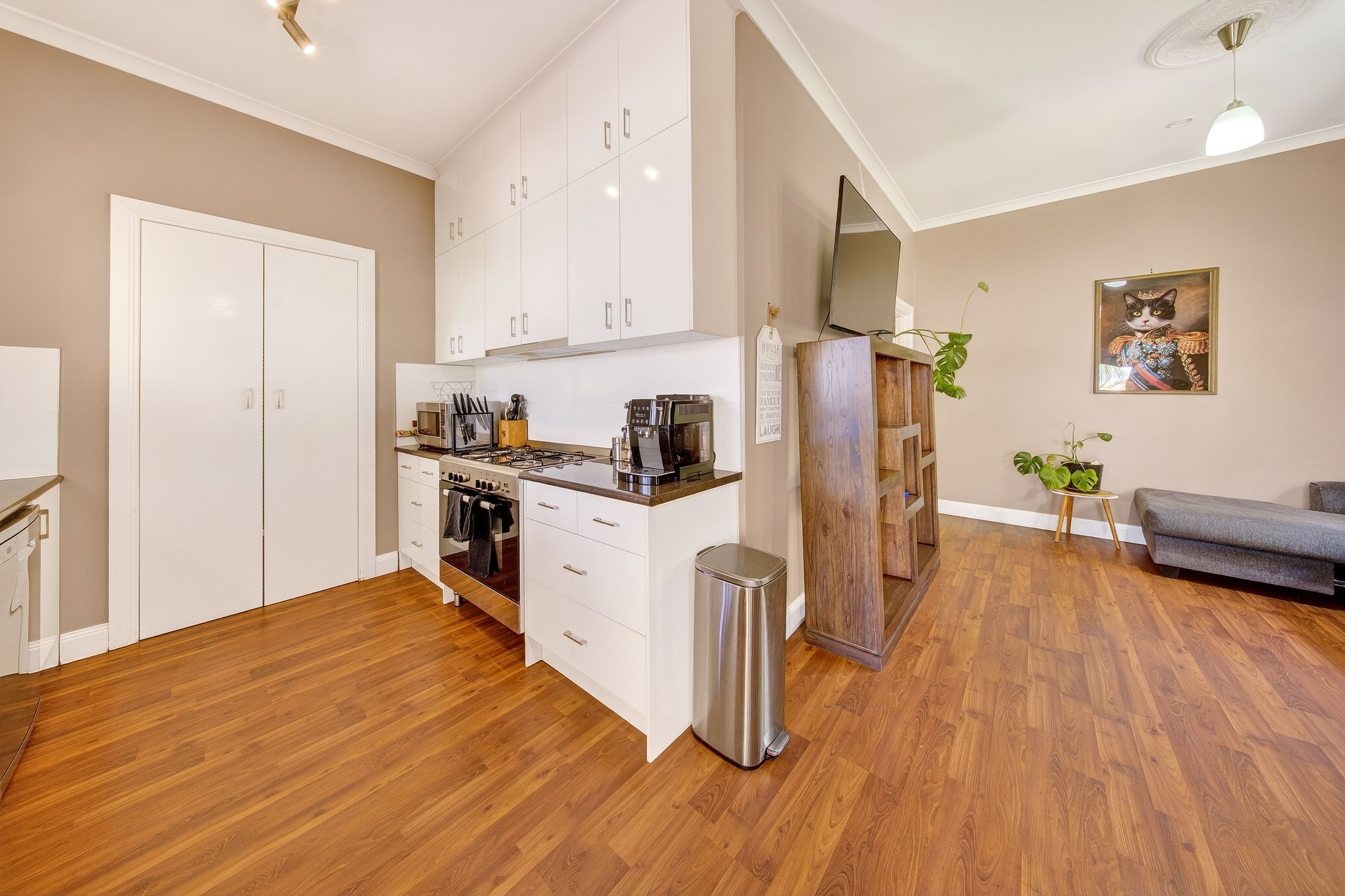 8 Railway Avenue, Horsham VIC 3400, Horsham - Thumbnail 8