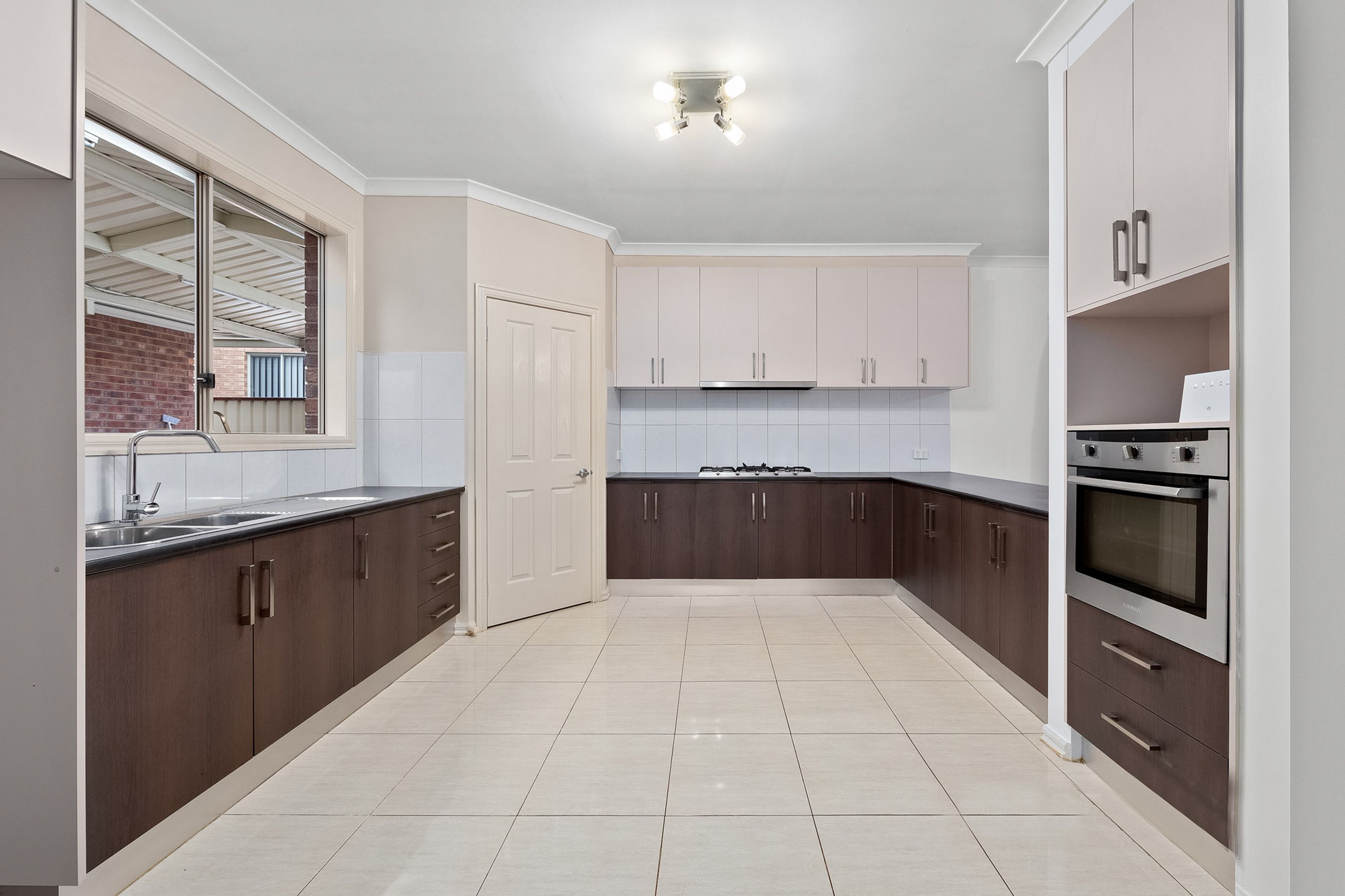 13 Keiwa Place, Taylors Hill VIC 3037, Taylors Hill - Thumbnail 2