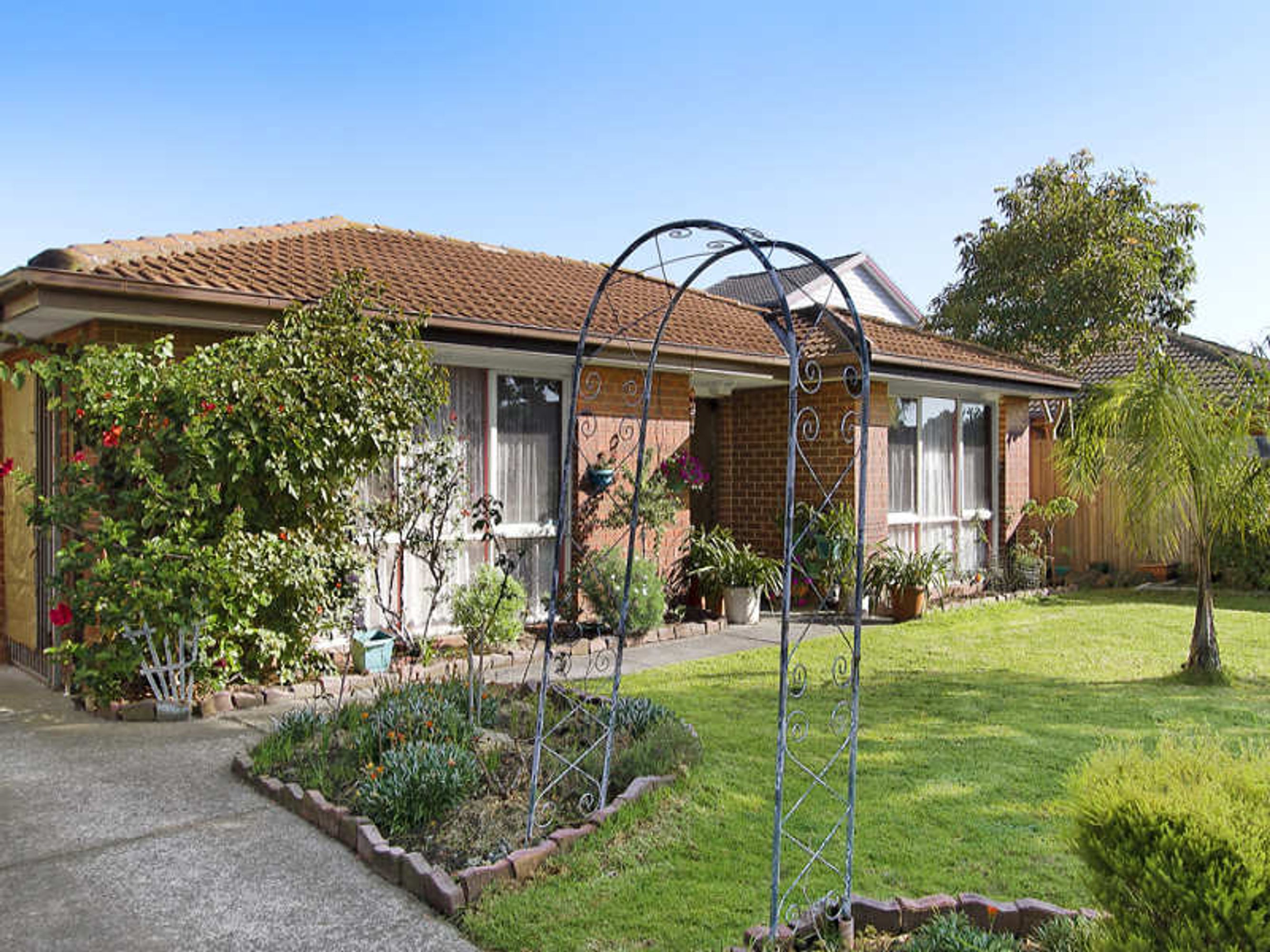 14 Linton Close, Chelsea Heights - Image 1