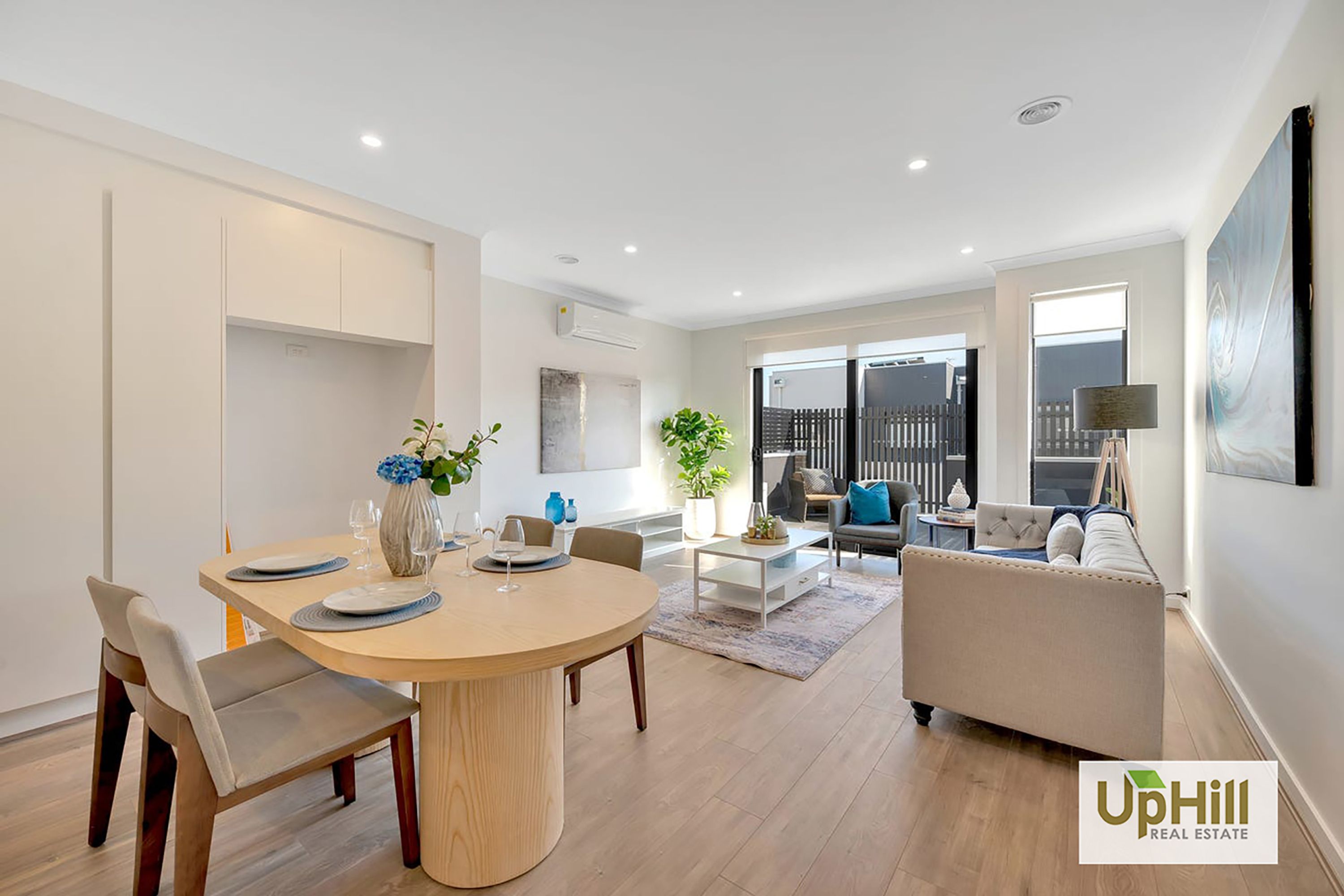 52 Hillview Drive, Carrum Downs - Thumbnail 2