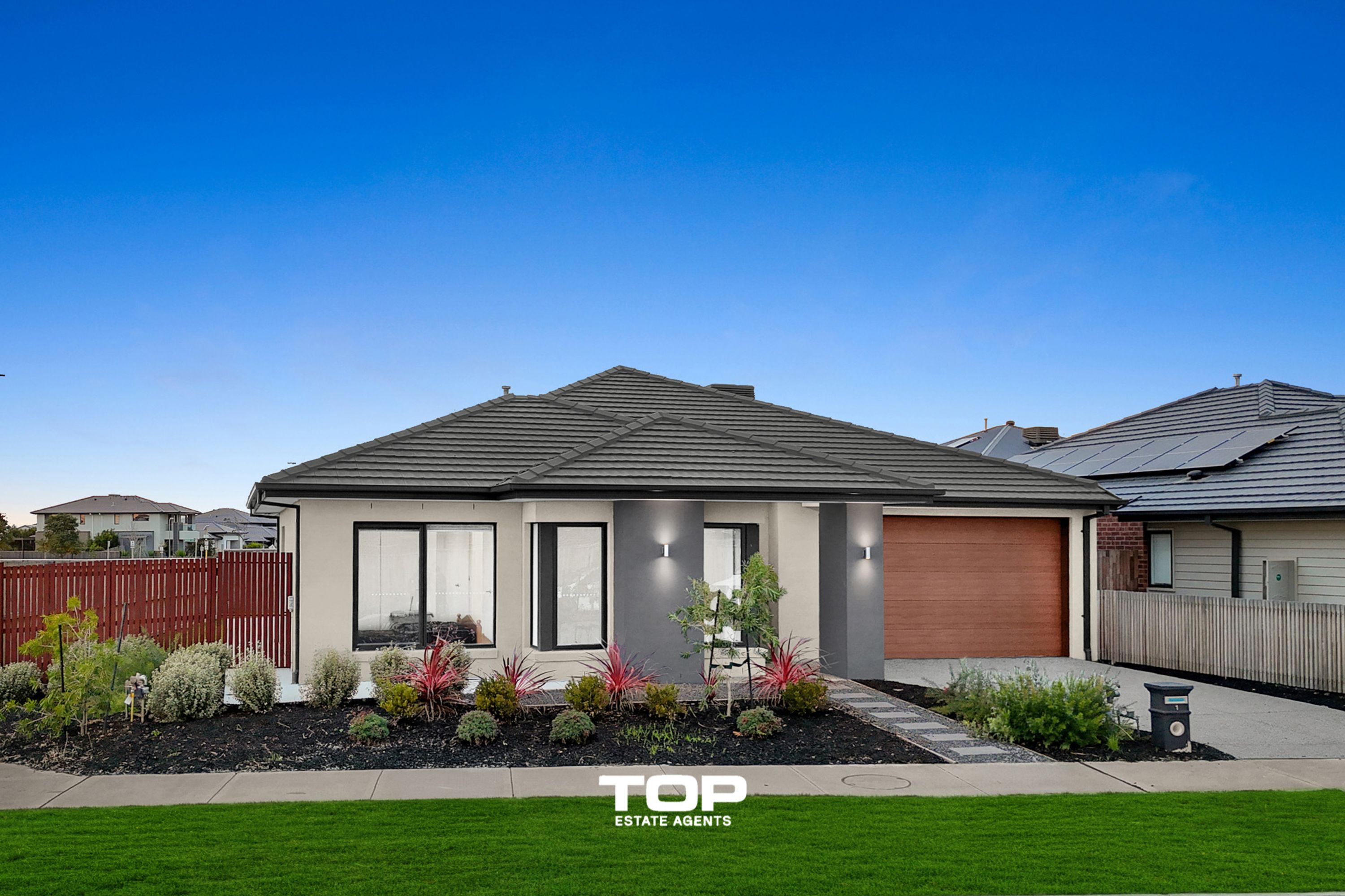 1 Stover Road, Clyde North - Thumbnail 3