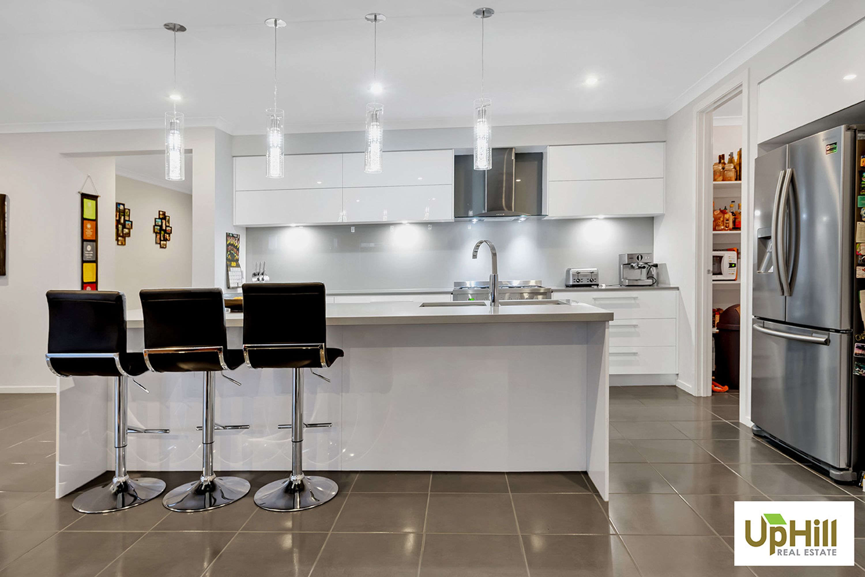 13 HERRING AVENUE, Cranbourne North - Thumbnail 7