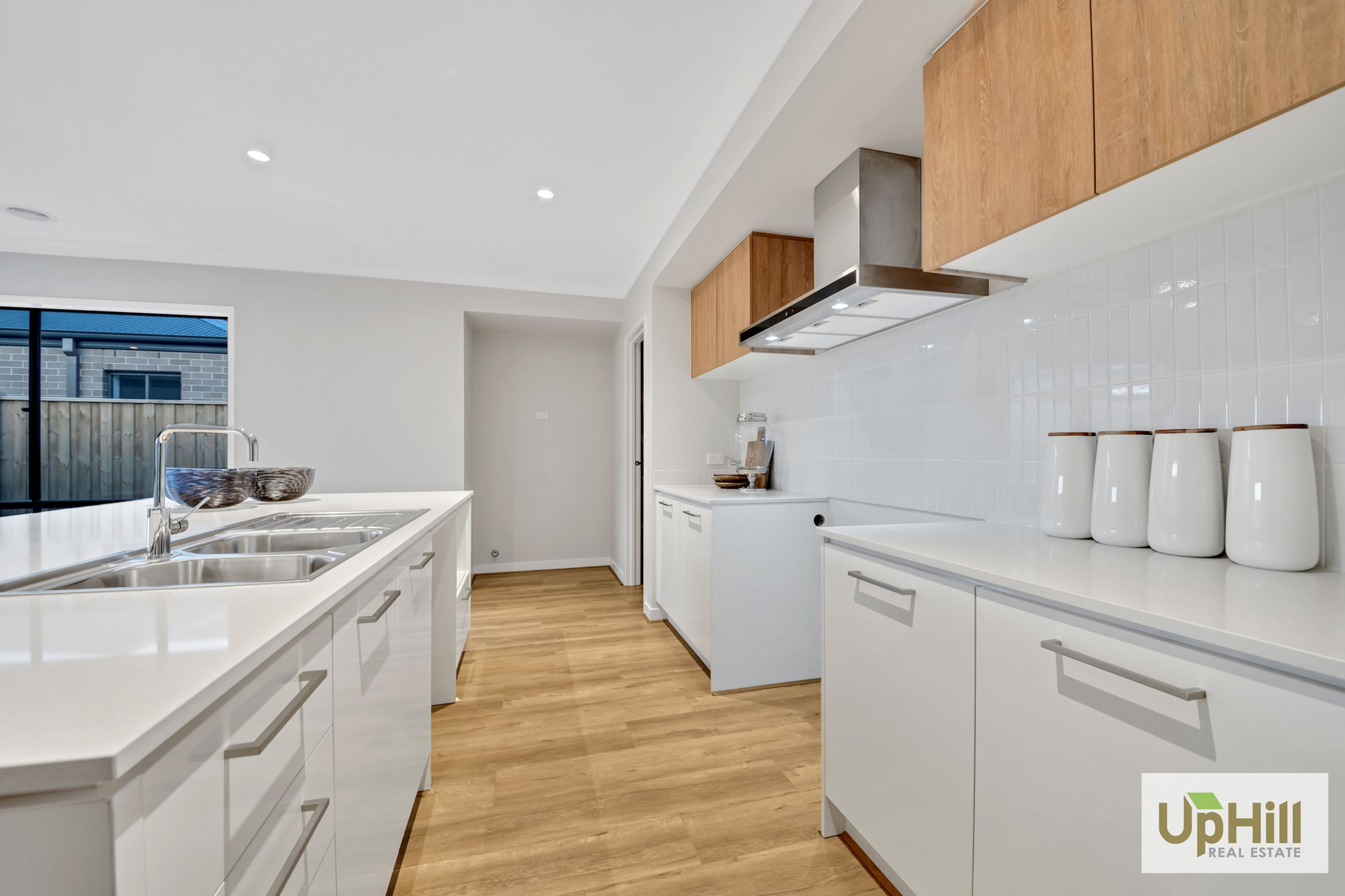 9 Keighery Drive, Clyde North - Thumbnail 6