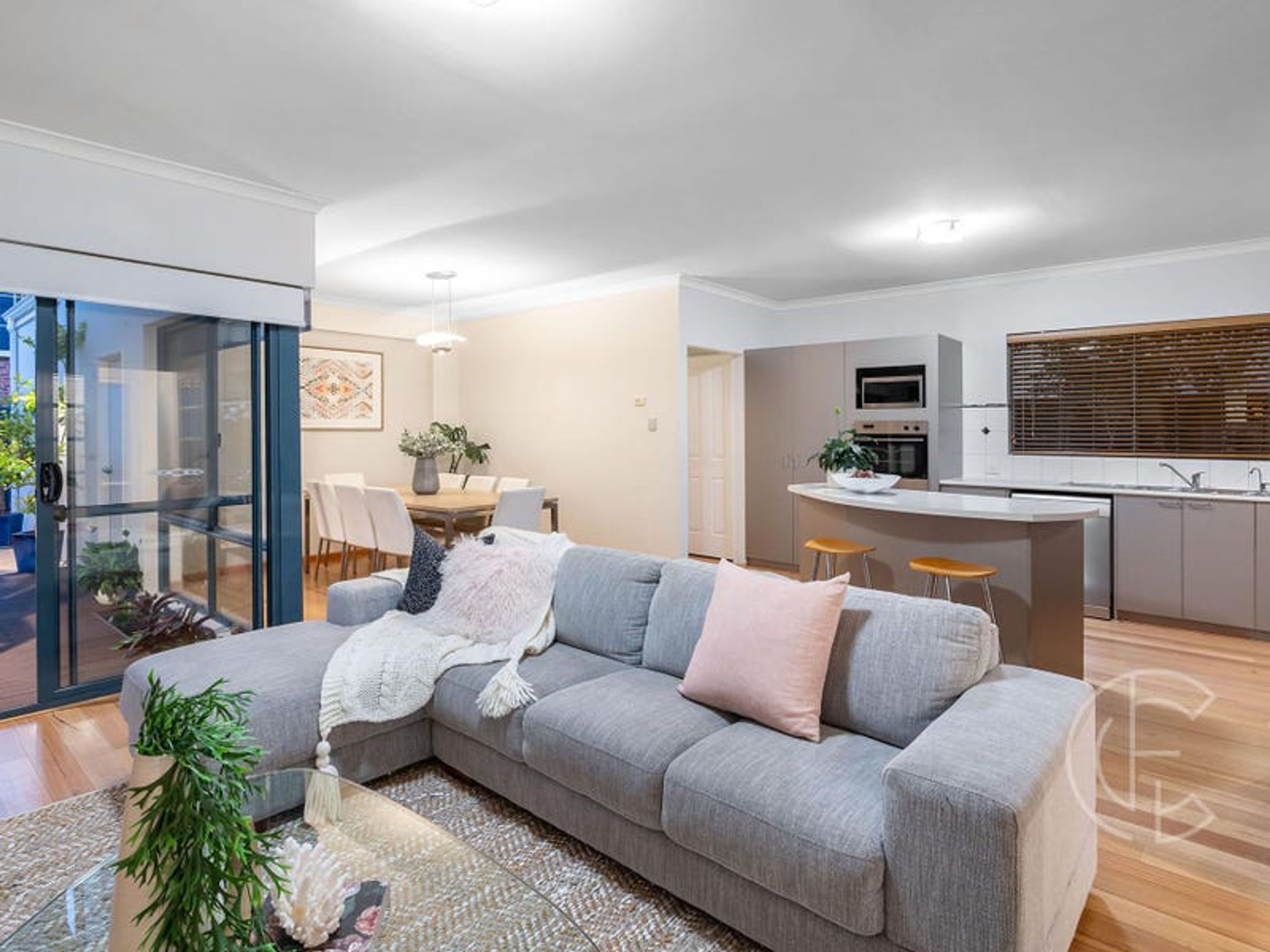 4/2 Marlow Street, Wembley, WA 6014, Wembley - Thumbnail 2