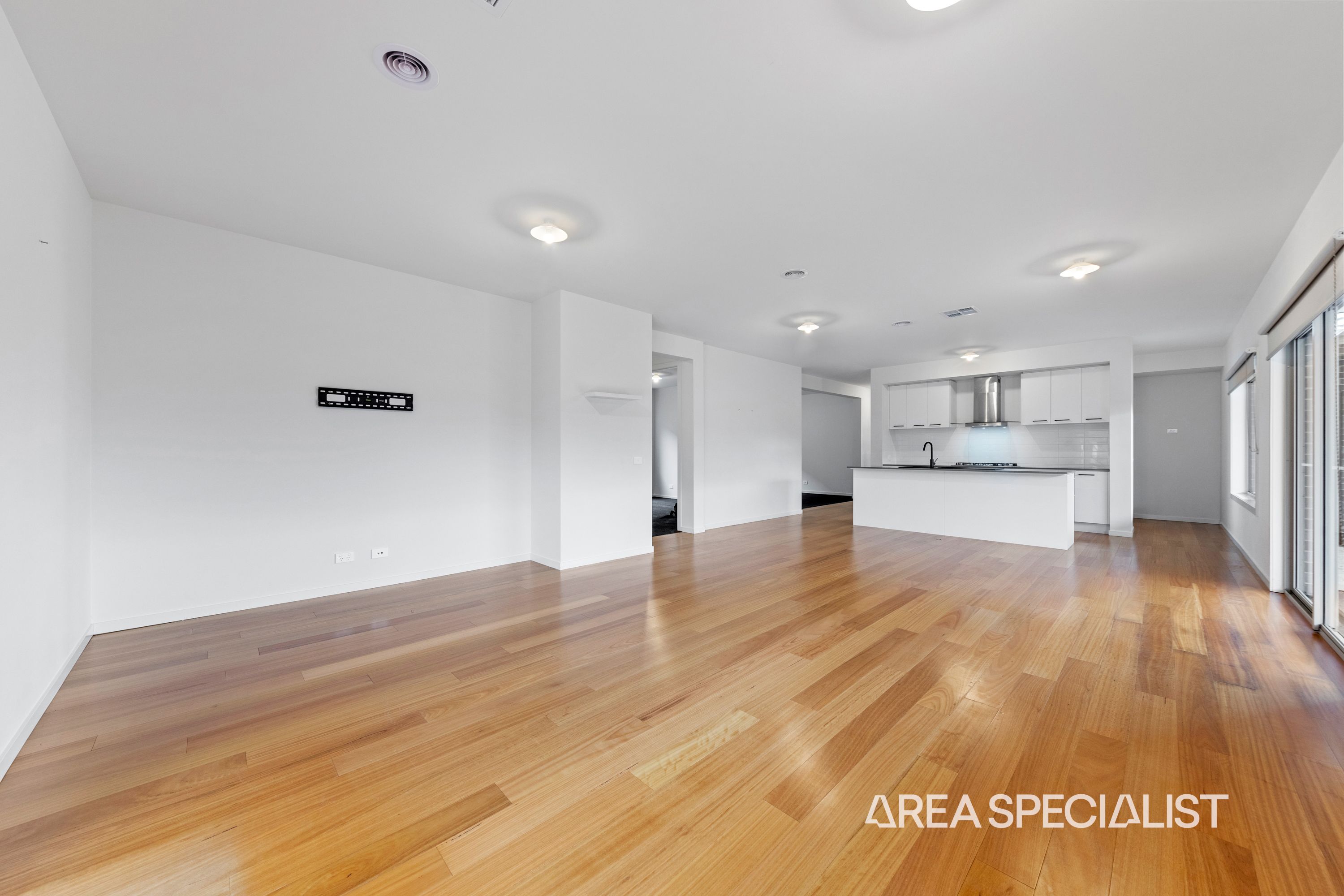 14 Davallia Crescent, Drouin - Thumbnail 4