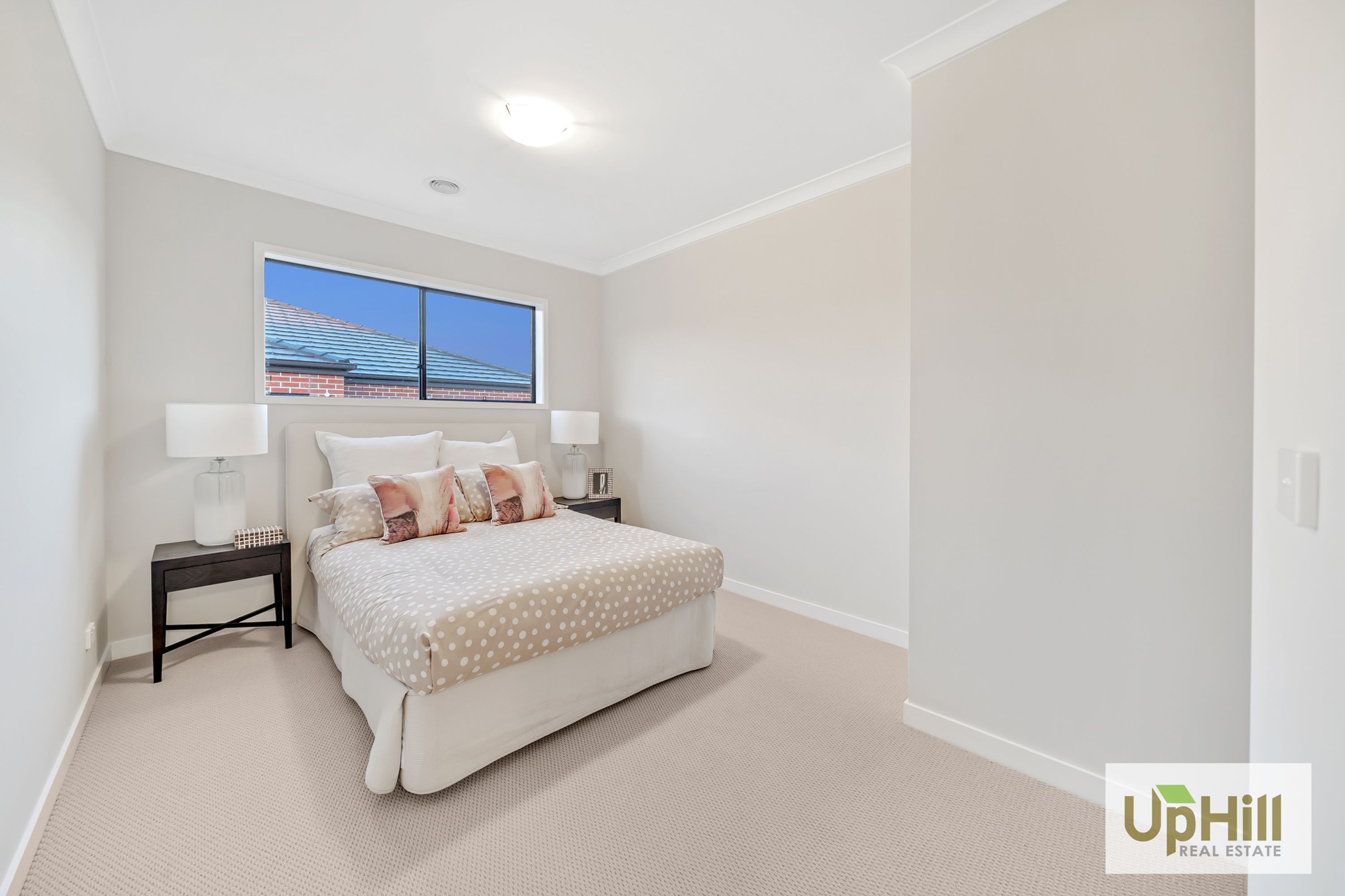 12 EPSOM LANE, Cranbourne North - Thumbnail 8