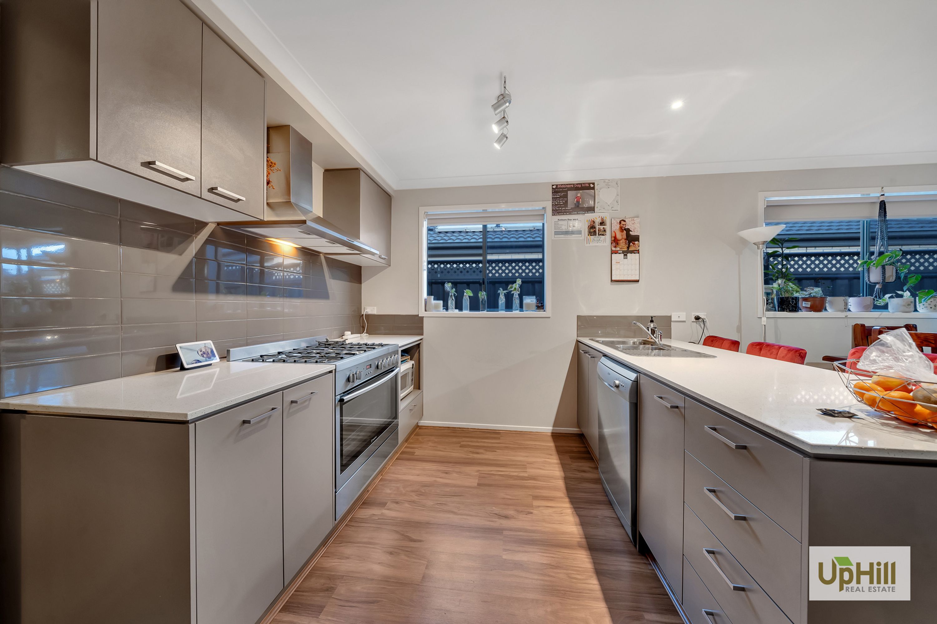 7 Dream Avenue, Clyde North - Thumbnail 4