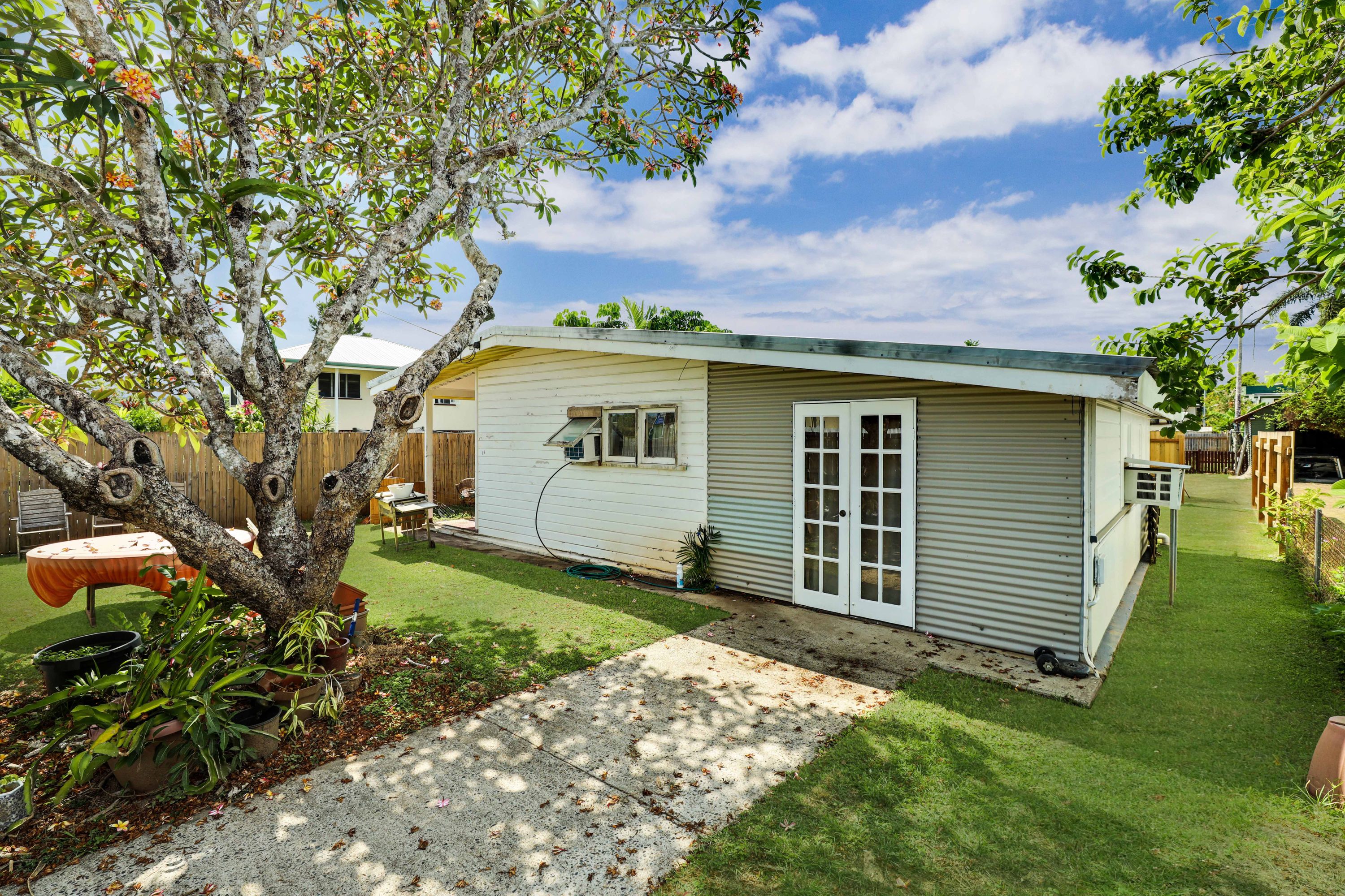 25 Okeefe Street, Cairns North, QLD 4870, Cairns North - Image 1