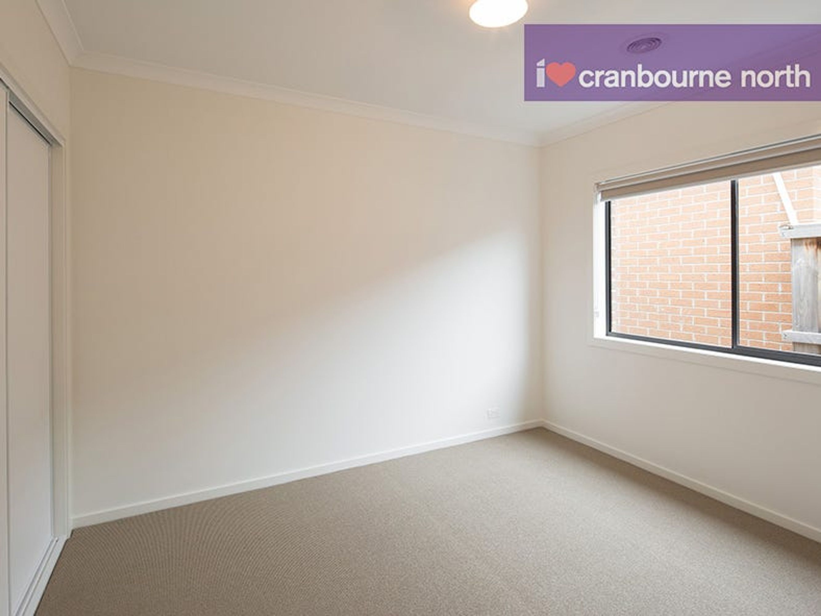 66 Mickleham Drive, Cranbourne North - Thumbnail 8
