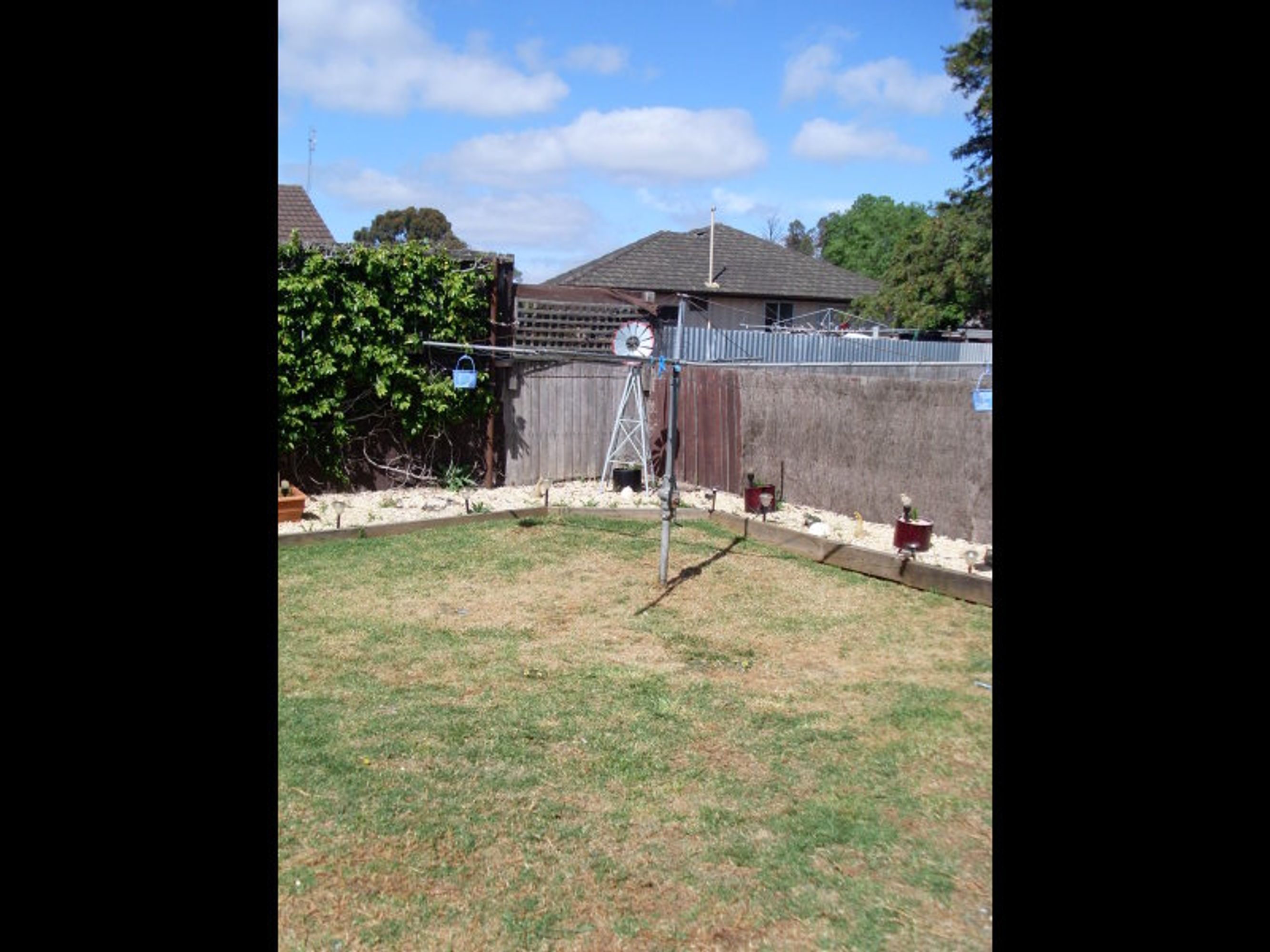 4 Noske Place, Horsham VIC 3400, Horsham - Thumbnail 2