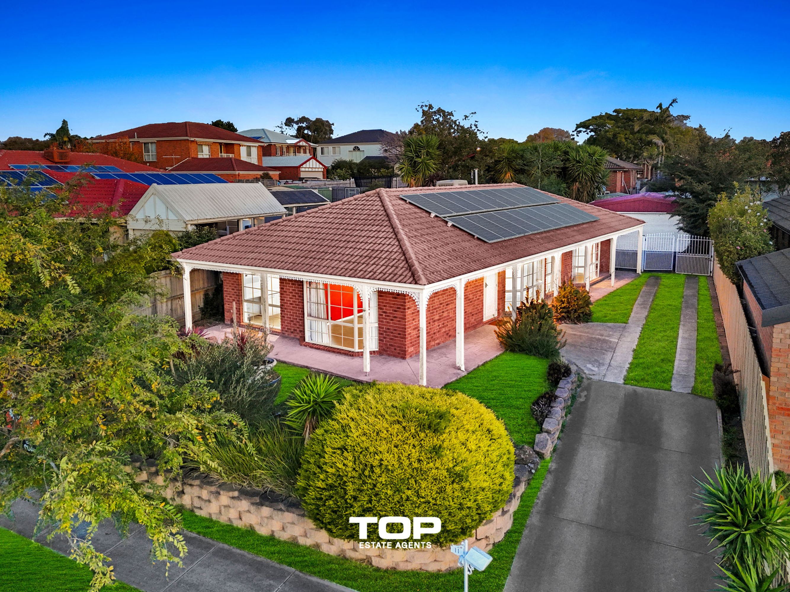 11 Clarinda Drive