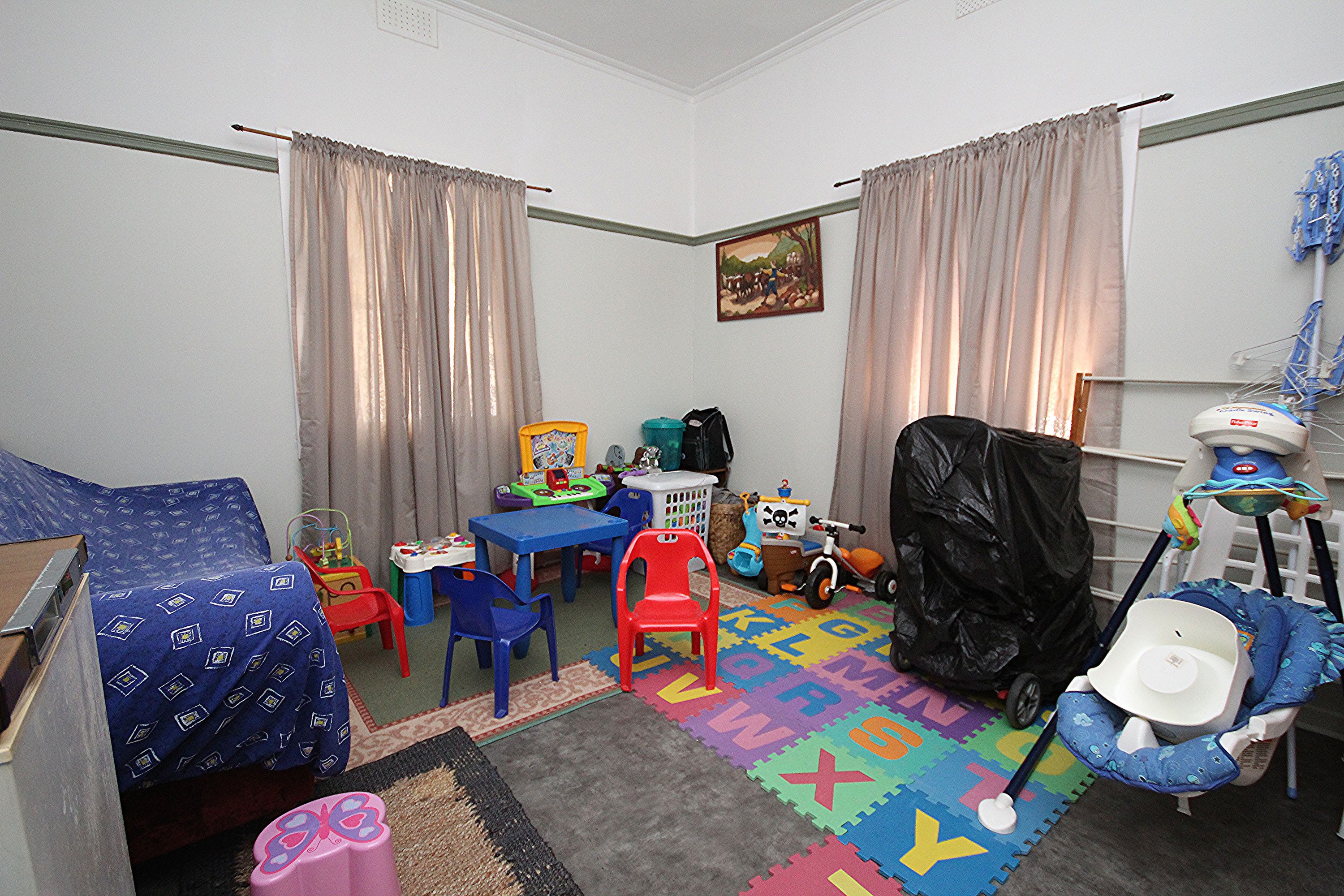 4 Hazel Street, Horsham VIC 3400, Horsham - Thumbnail 8