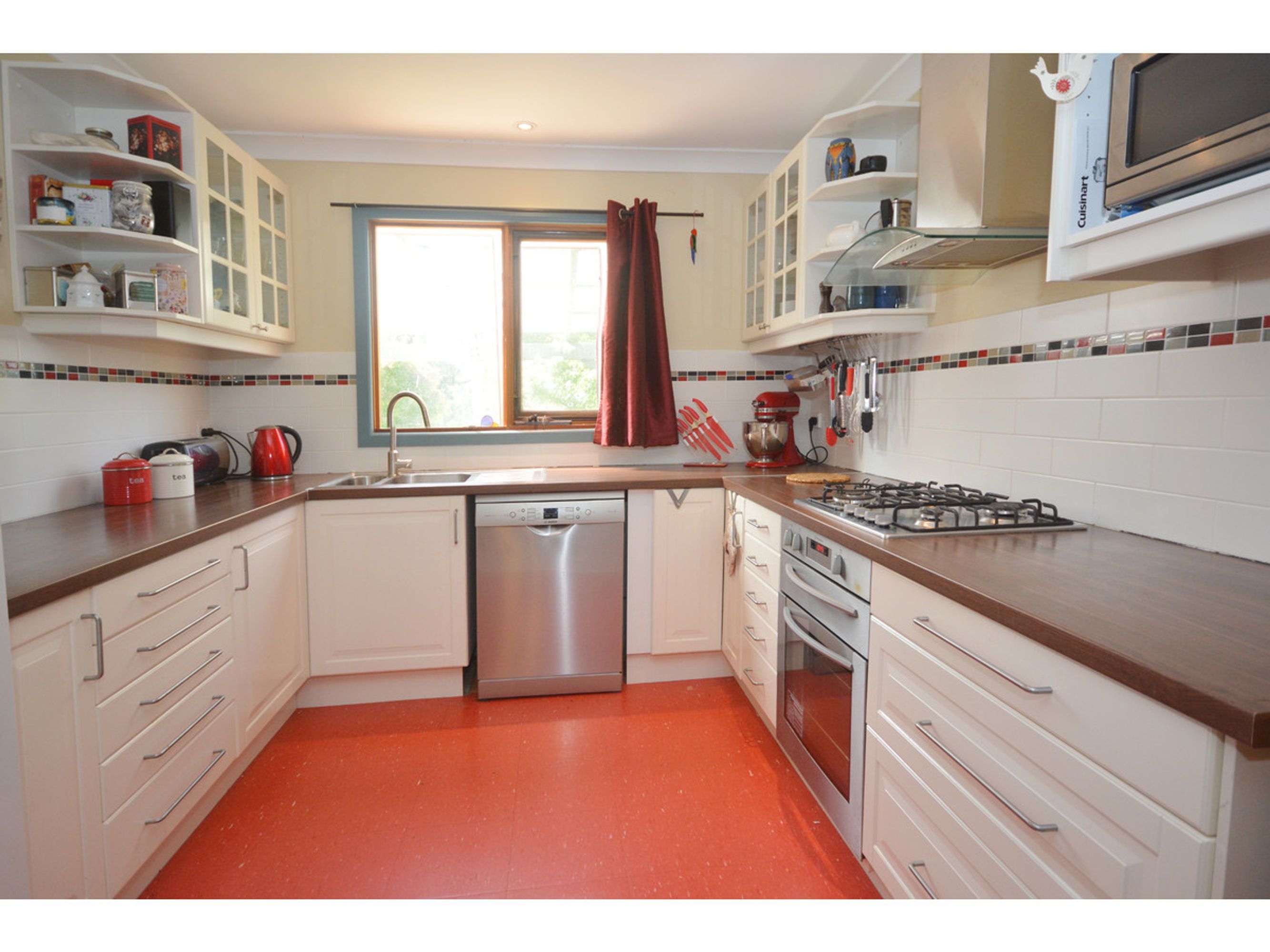 11 Letitia Street, Katoomba - Thumbnail 2
