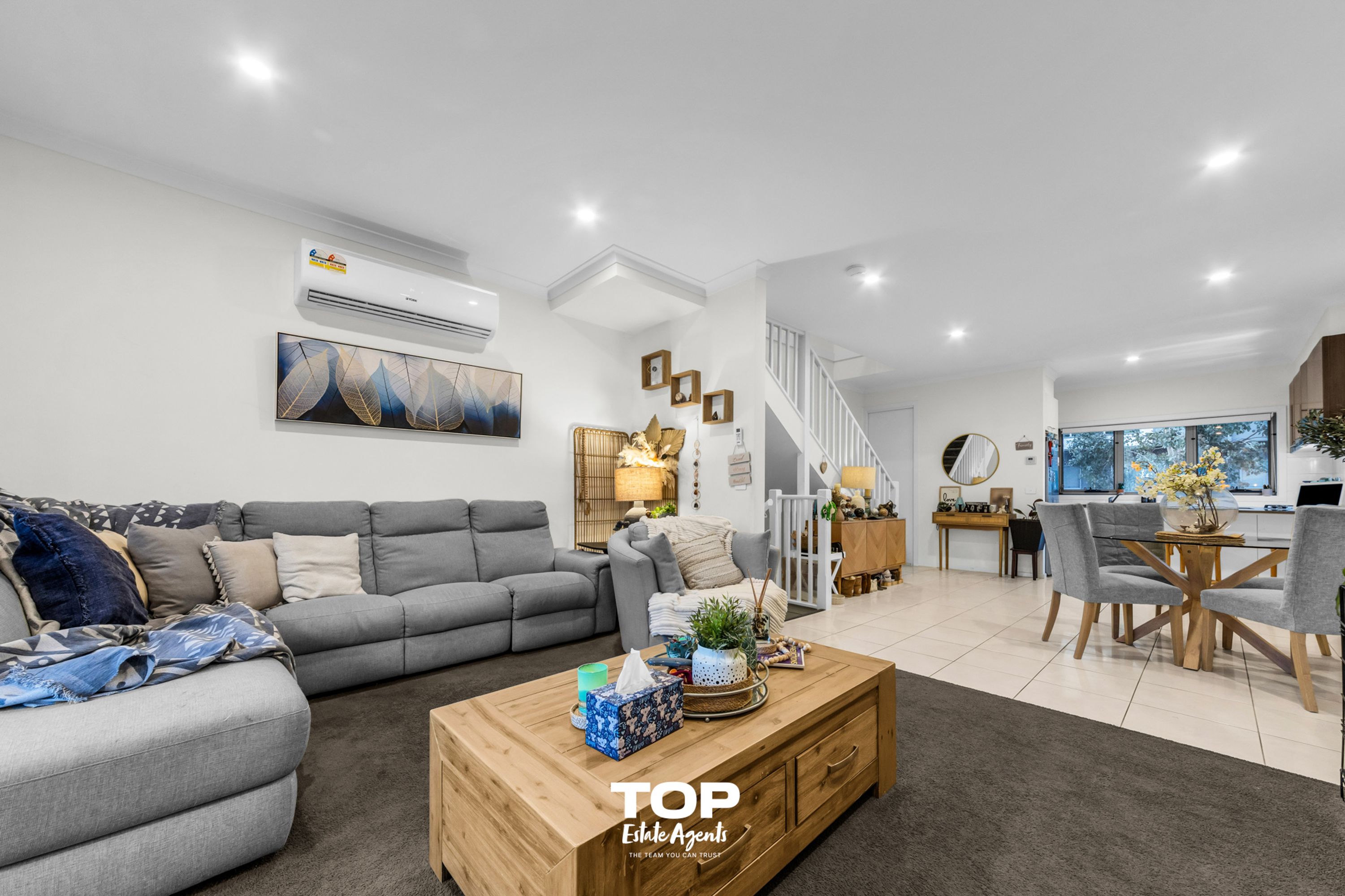 11 Topal Drive, Officer - Thumbnail 6