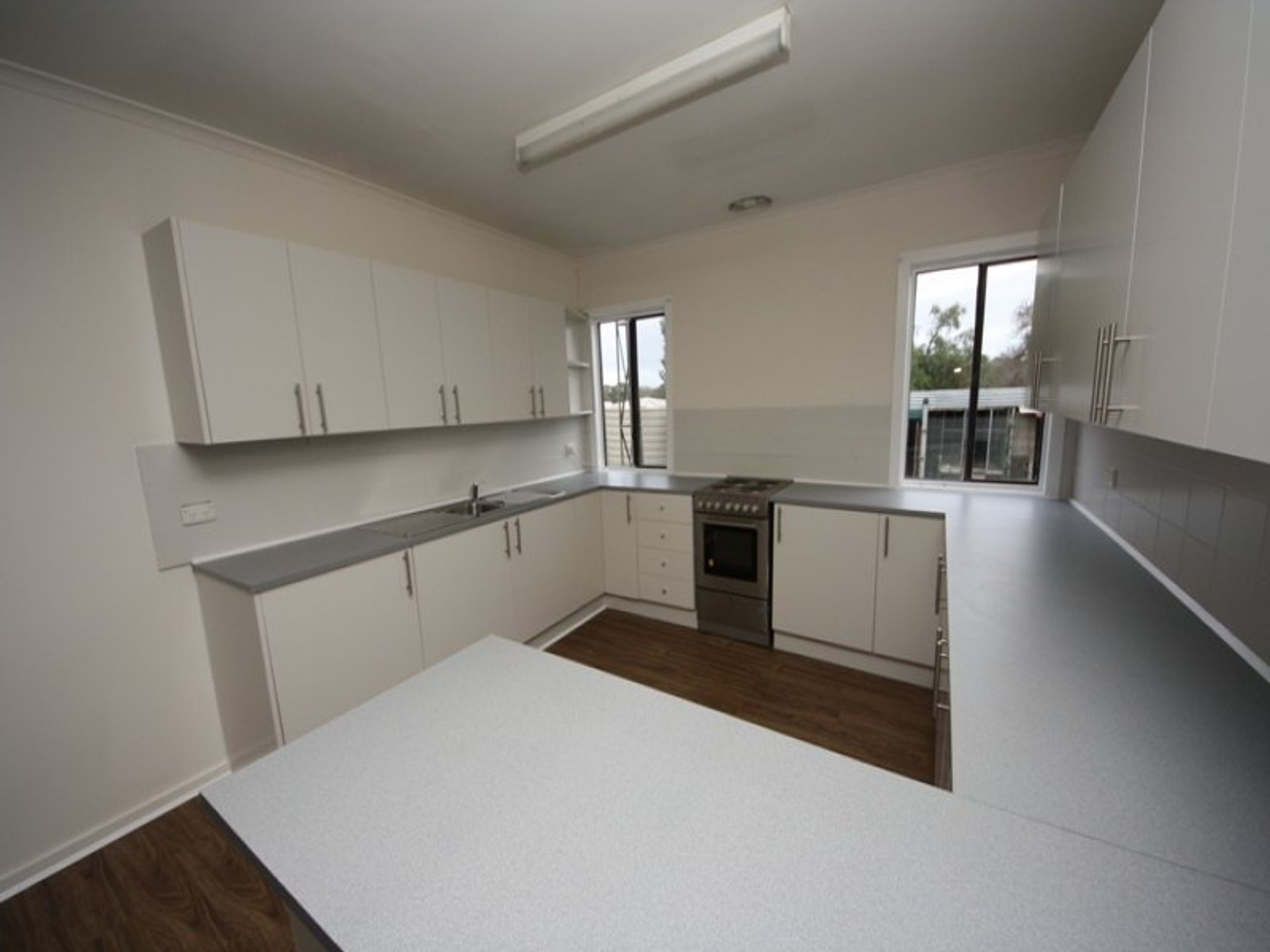 7 McDonald Street, Nhill VIC 3418, Nhill - Thumbnail 5