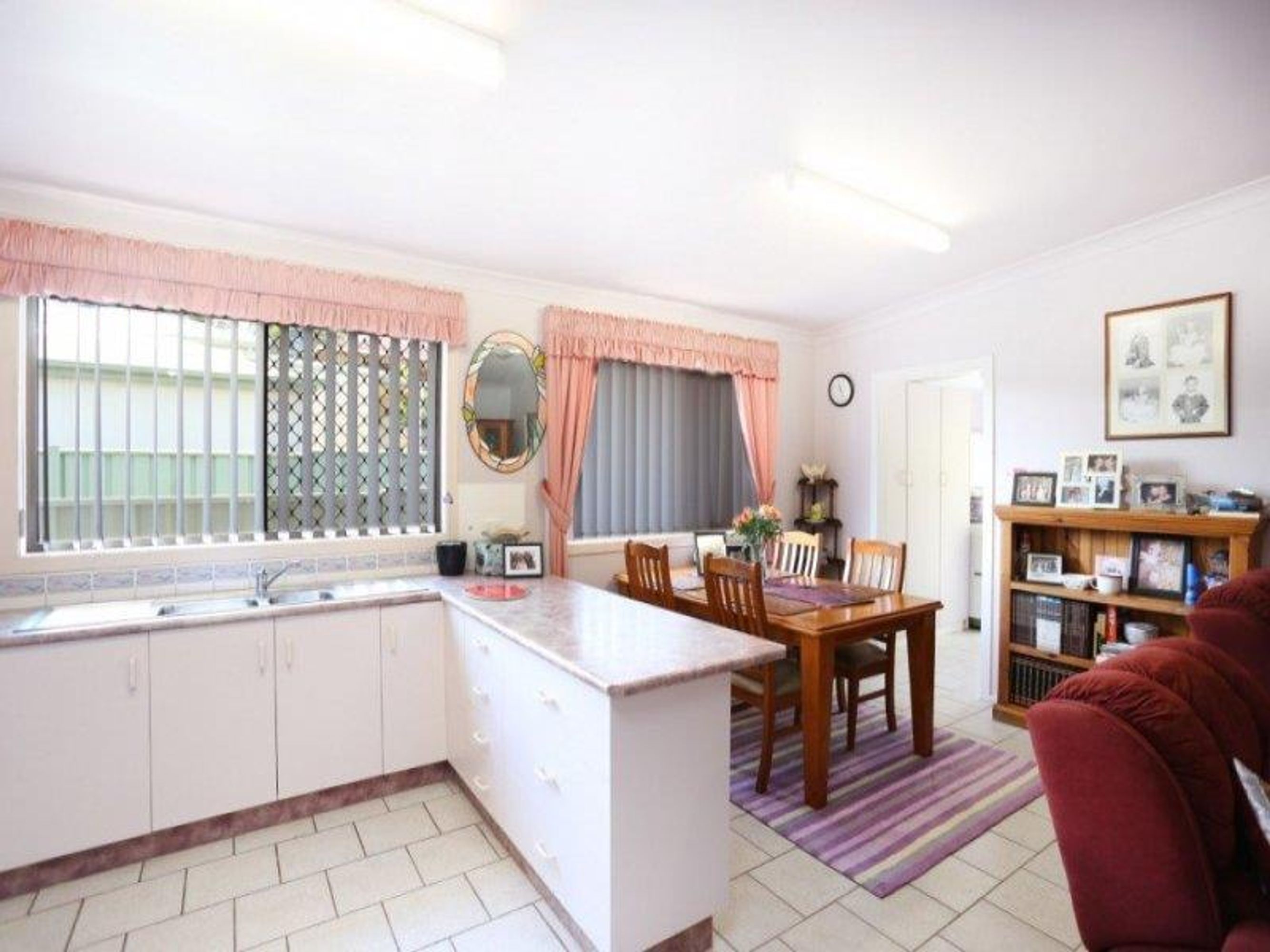 4 Ogilvie Street, Junction Hill - Thumbnail 4