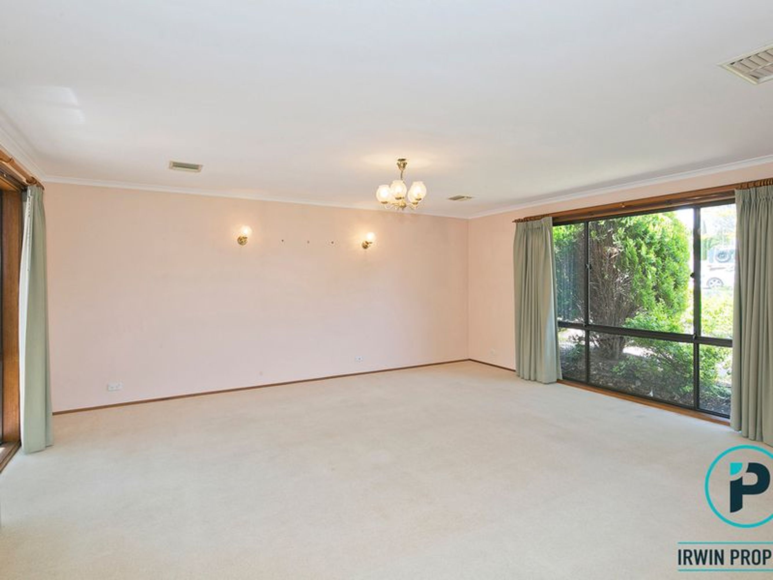 32 Glencross Street, Chisholm - Thumbnail 7