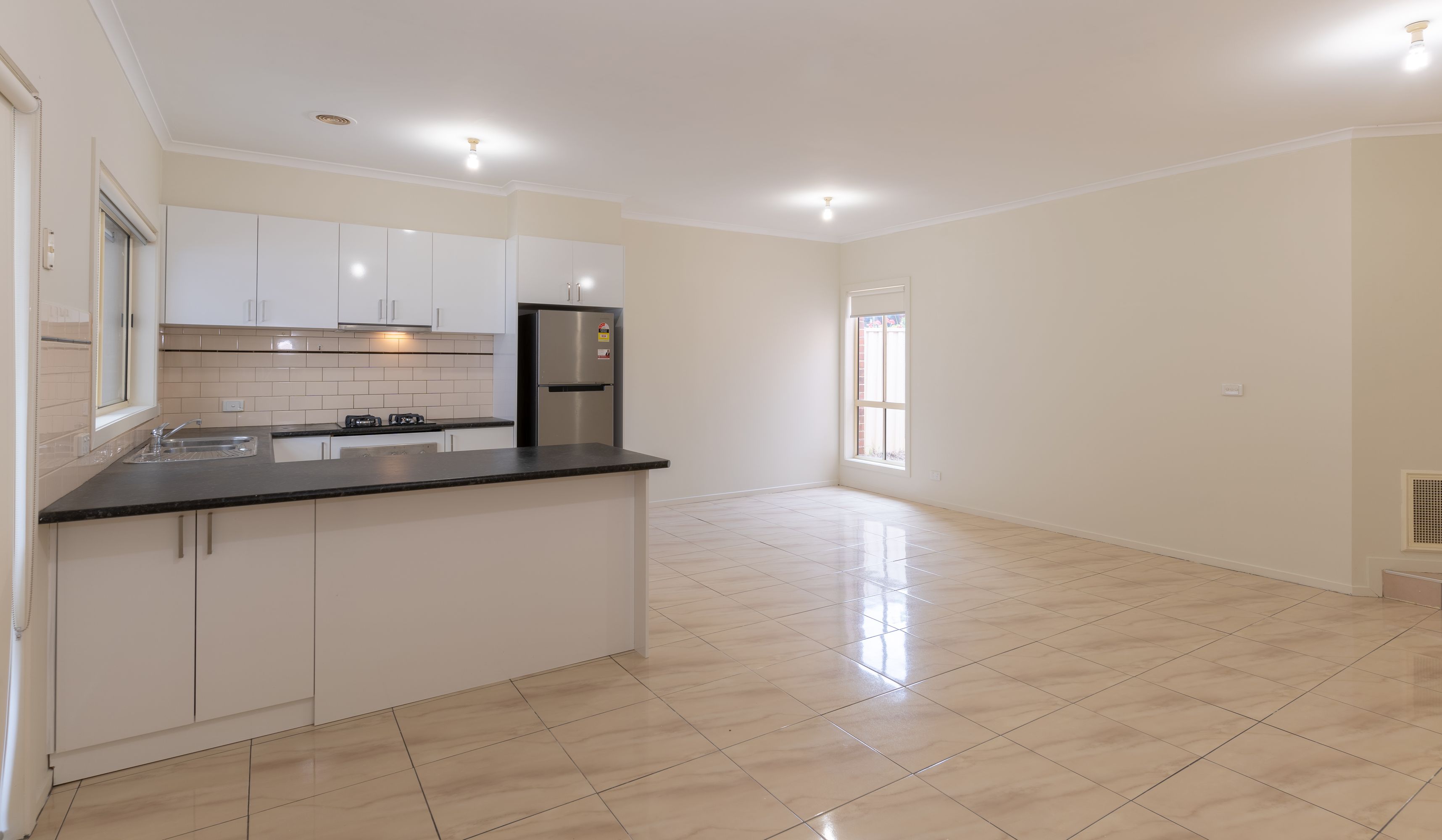 14 Rafter Drive, St Albans VIC 3021, St Albans - Thumbnail 3